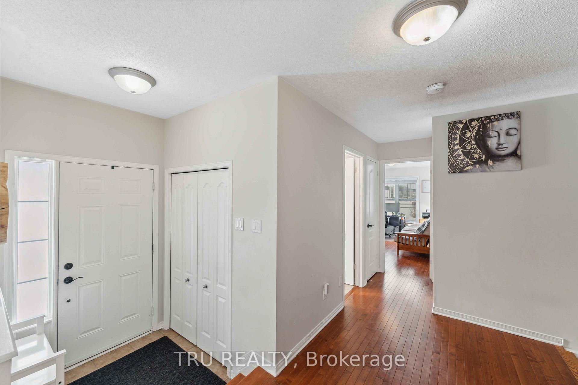 Photo 10 of 148 Prem Circle, Ottawa, Barrhaven - Cedargrove/Fraserdale — HOMEH