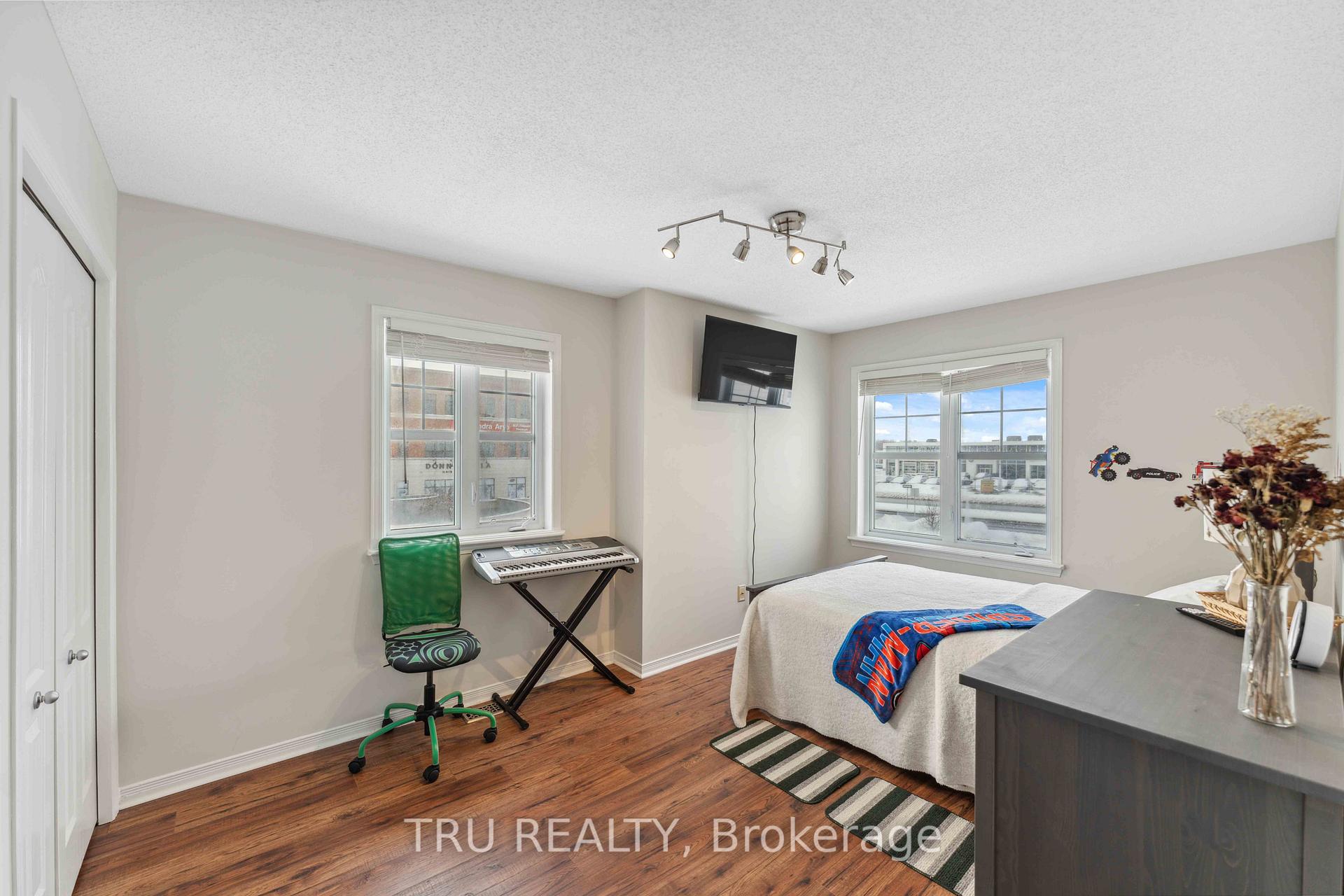 Photo 30 of 148 Prem Circle, Ottawa, Barrhaven - Cedargrove/Fraserdale — HOMEH