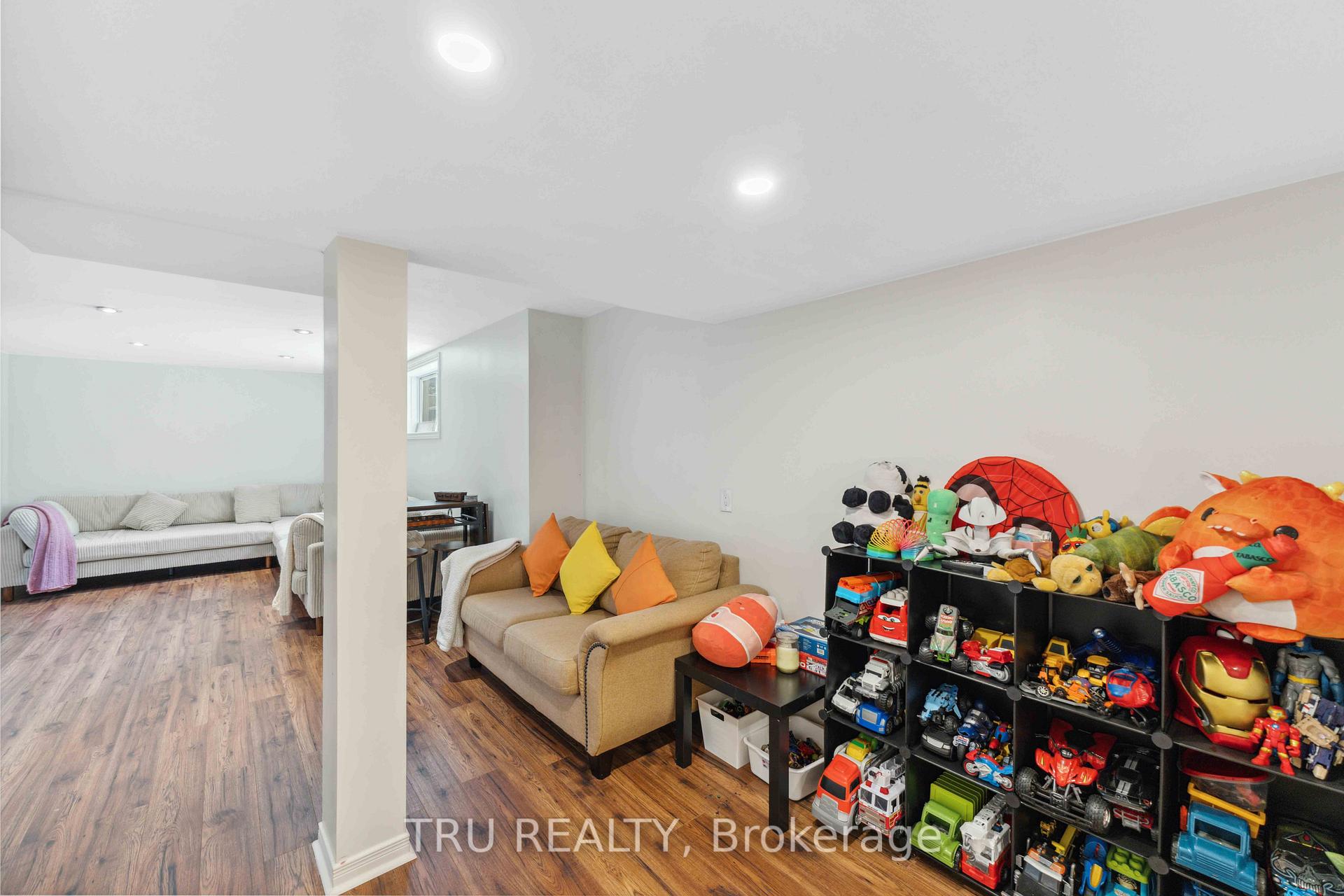 Photo 41 of 148 Prem Circle, Ottawa, Barrhaven - Cedargrove/Fraserdale — HOMEH