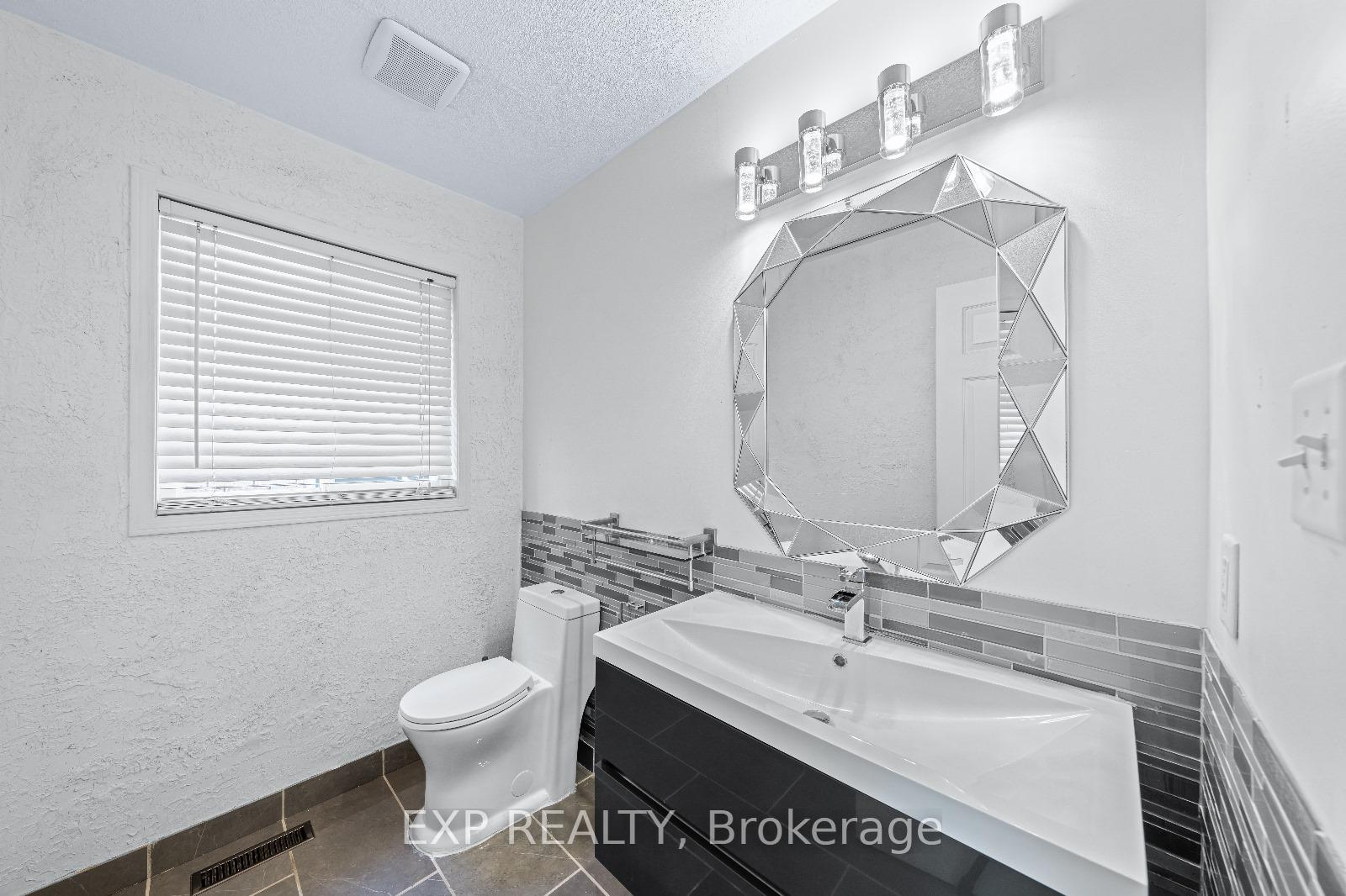 Photo 14 of 181 Country Lane, Barrie, Painswick South — HOMEH