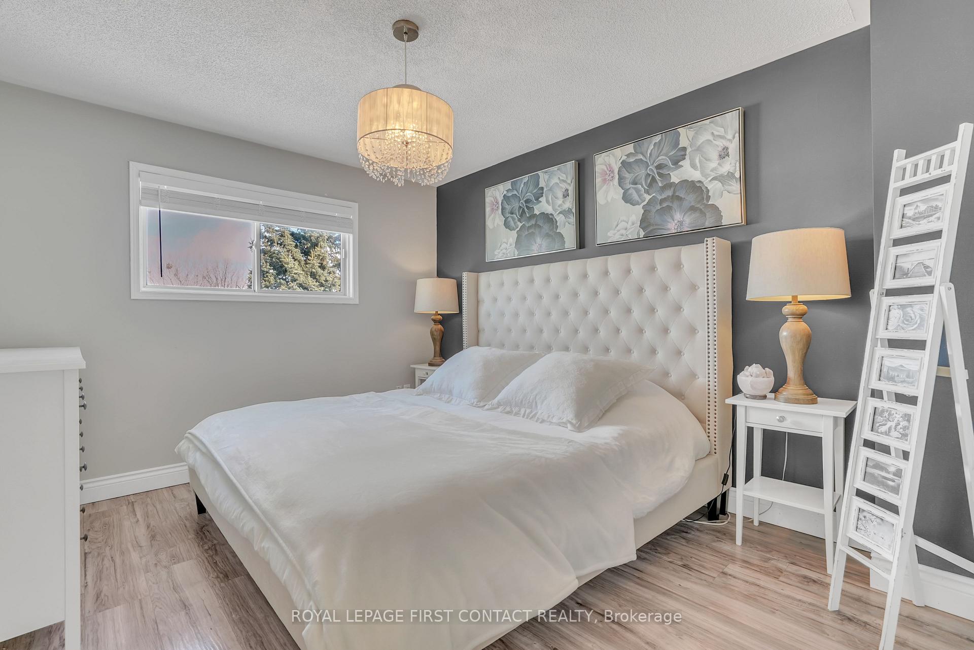 Photo 15 of 24 Ward Drive, Barrie, Painswick North — HOMEH