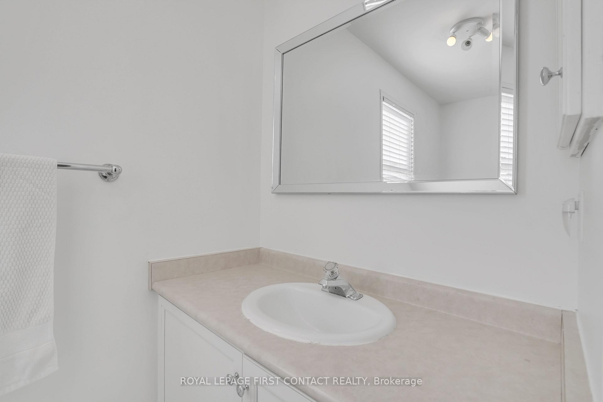 Photo 20 of 24 Ward Drive, Barrie, Painswick North — HOMEH