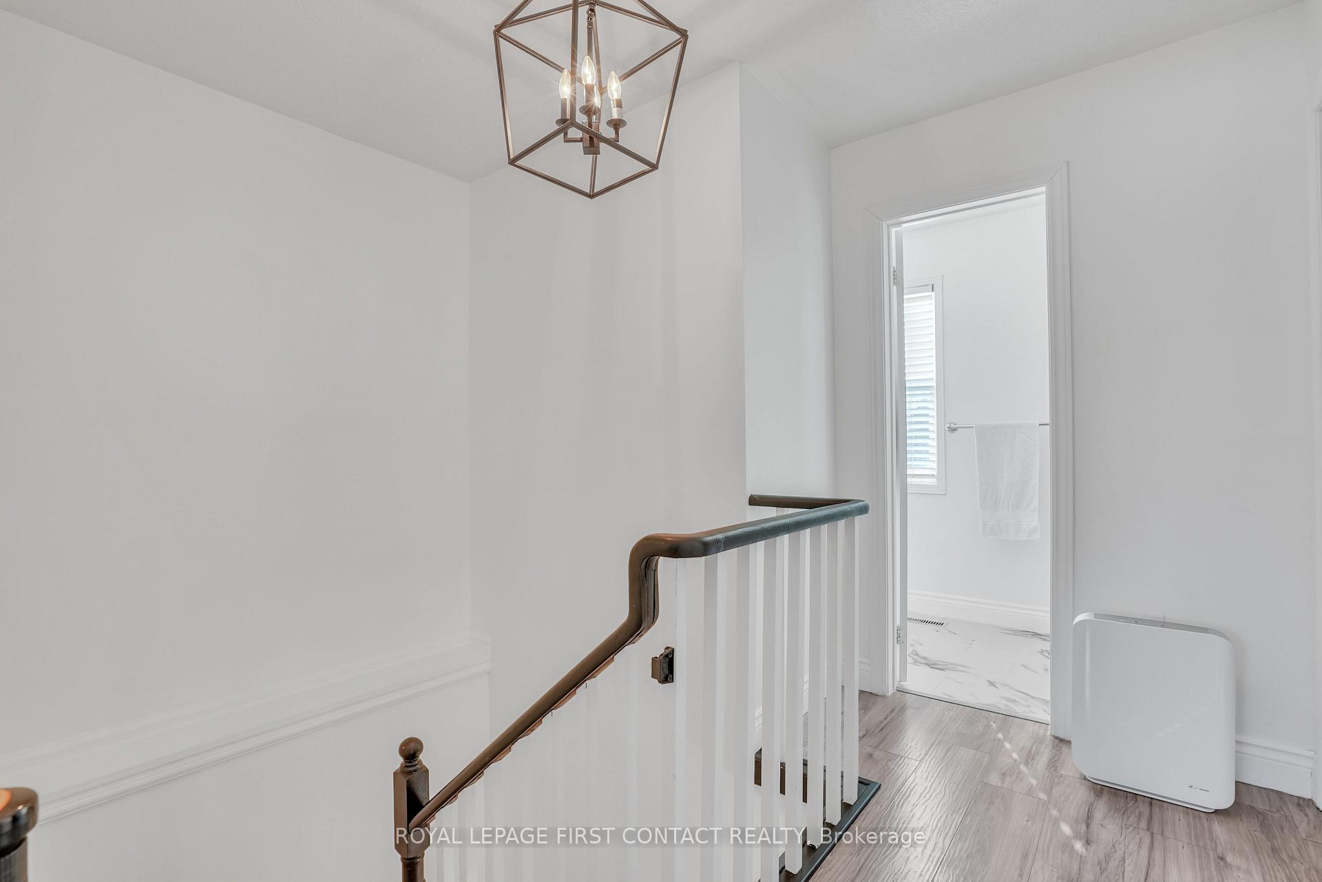 Photo 22 of 24 Ward Drive, Barrie, Painswick North — HOMEH