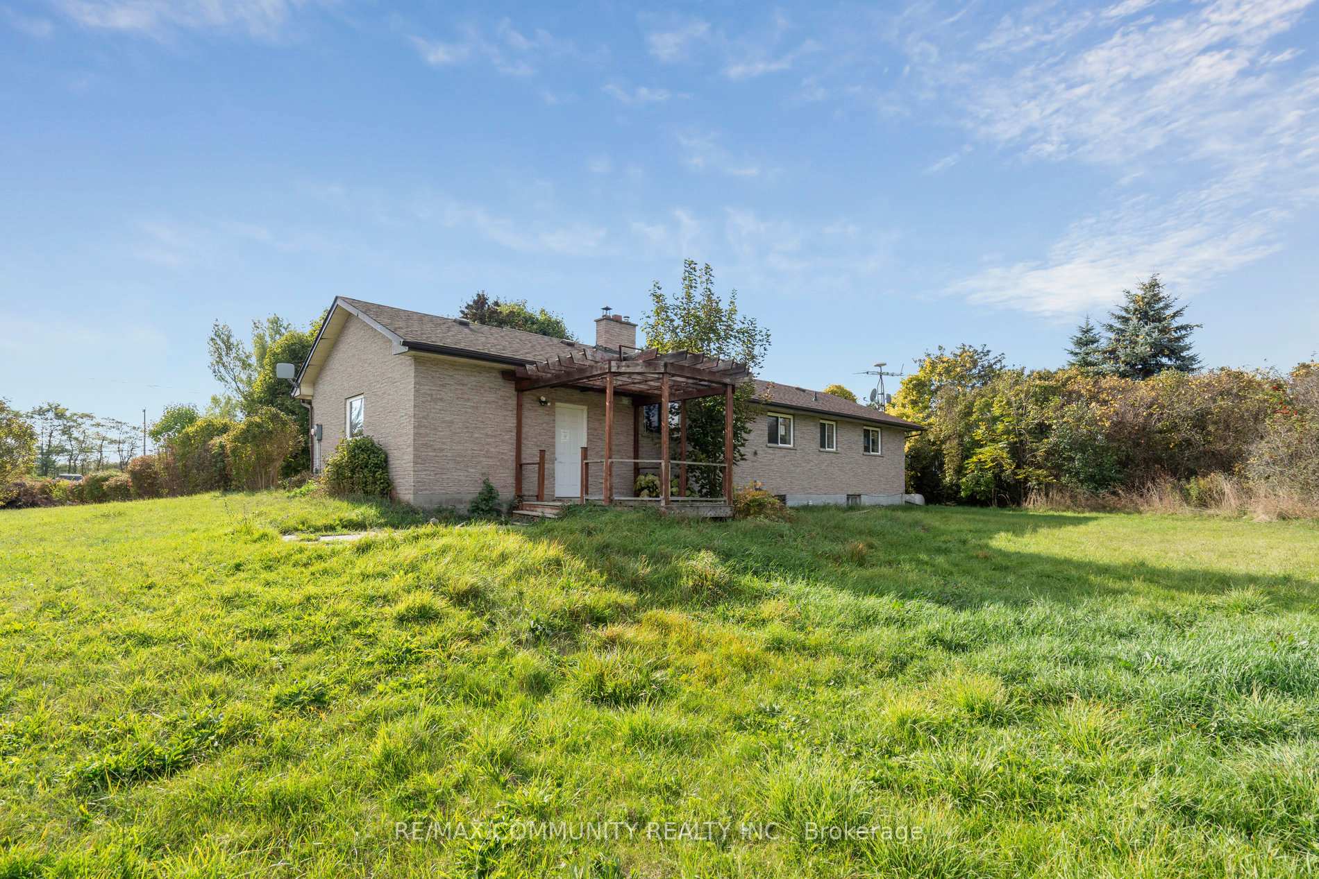 Photo 4 of 1718 Hwy 6, Hamilton, Rural Flamborough — HOMEH