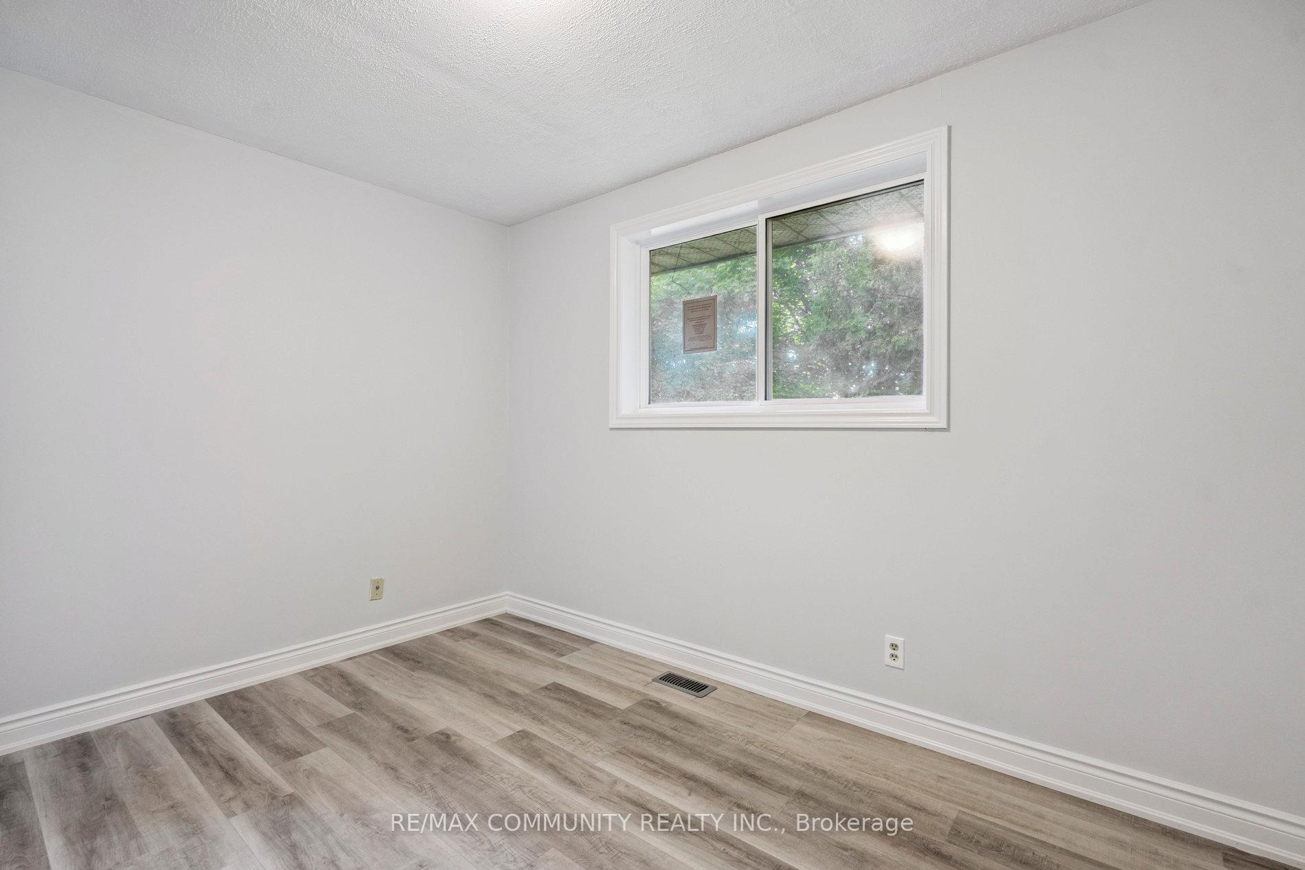 Photo 17 of 1718 Hwy 6, Hamilton, Rural Flamborough — HOMEH