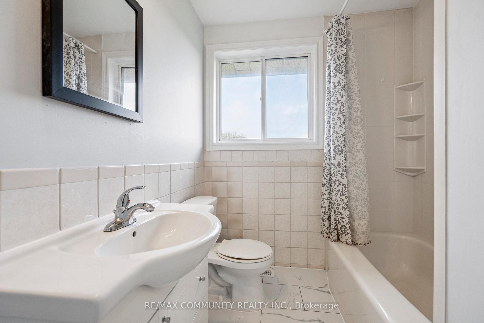 Photo 18 of 1718 Hwy 6, Hamilton, Rural Flamborough — HOMEH