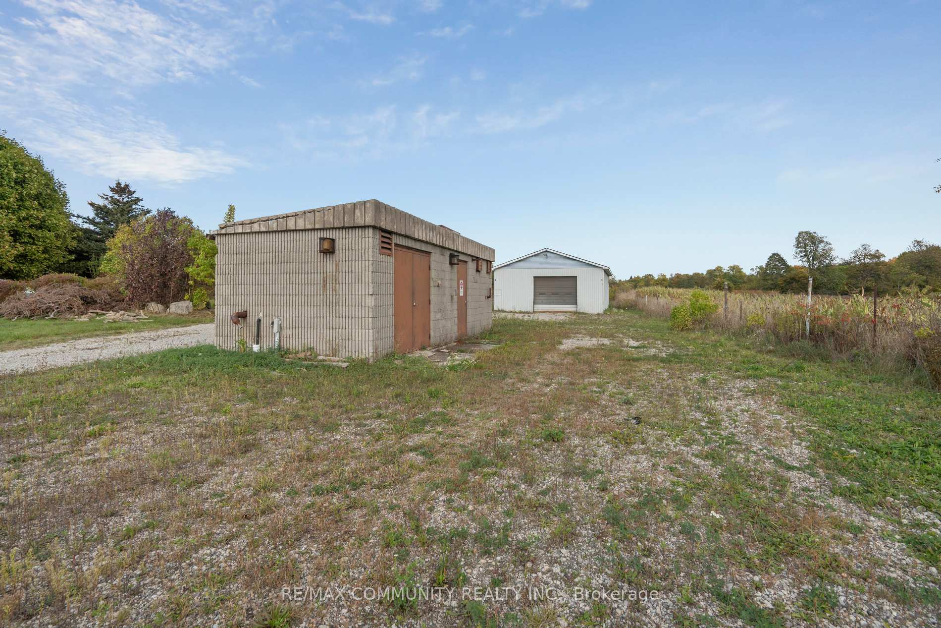 Photo 40 of 1718 Hwy 6, Hamilton, Rural Flamborough — HOMEH