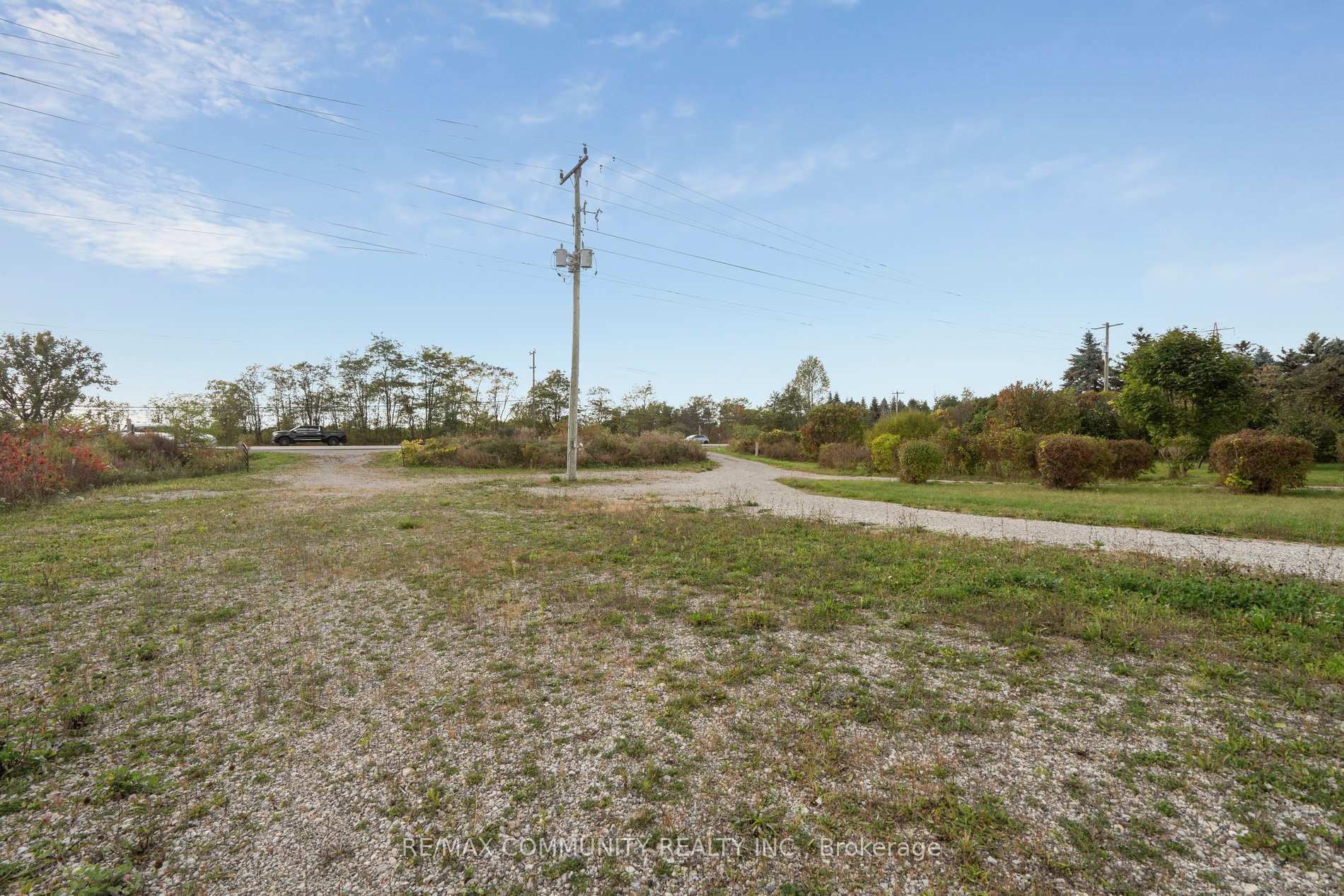 Photo 41 of 1718 Hwy 6, Hamilton, Rural Flamborough — HOMEH