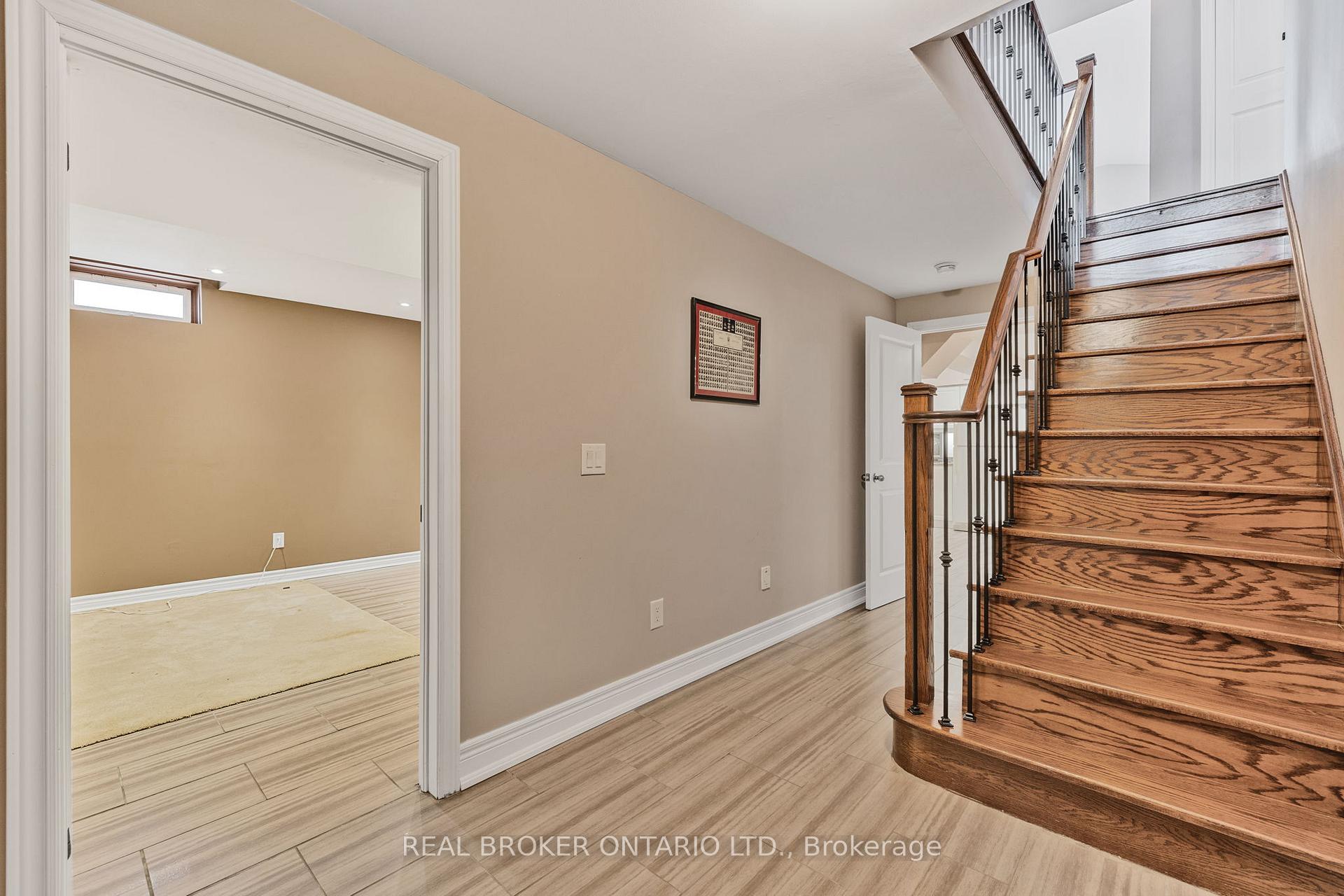 Photo 24 of 28 Hampton Springs Drive, Brampton, Bram East — HOMEH