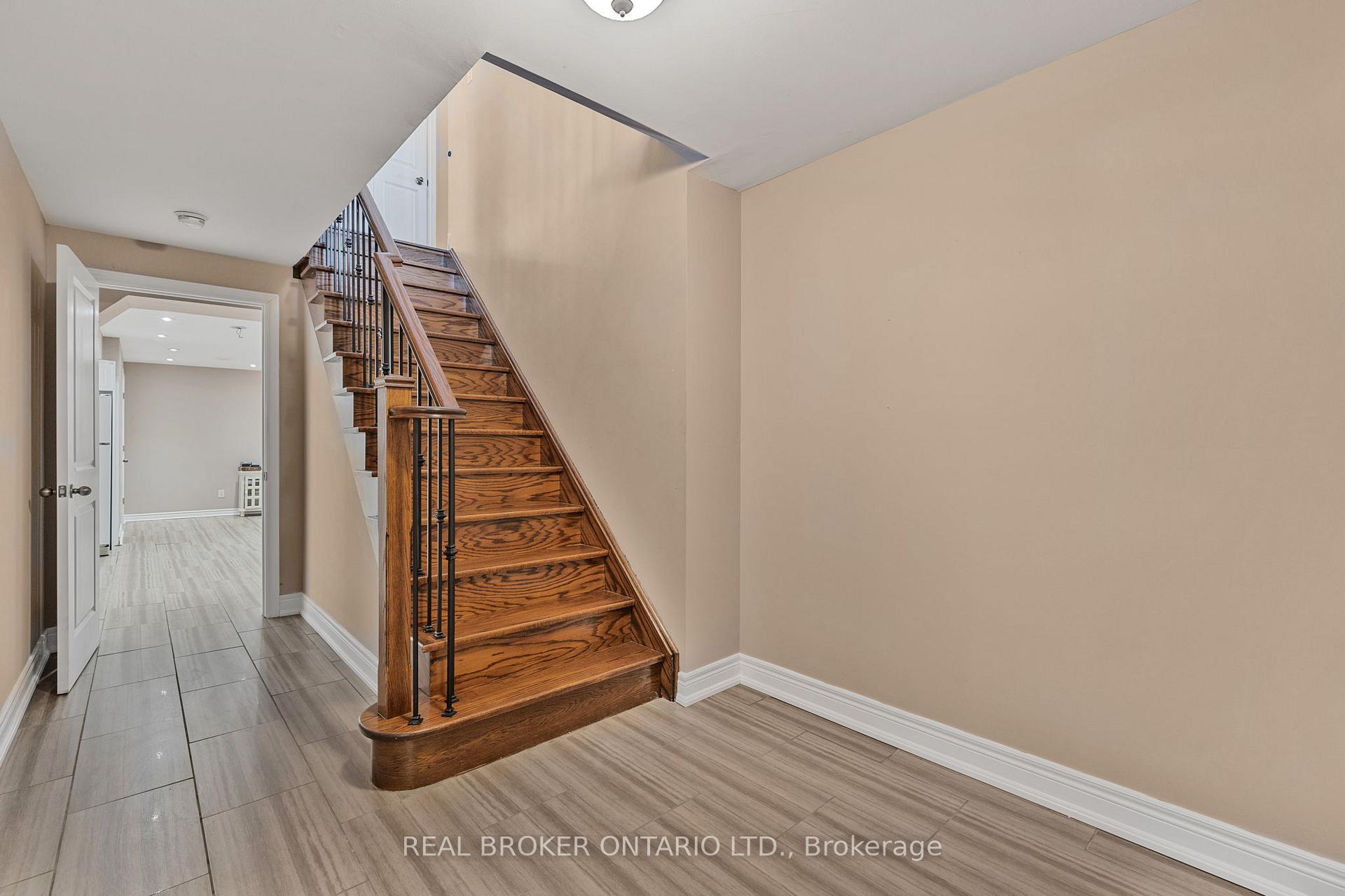 Photo 27 of 28 Hampton Springs Drive, Brampton, Bram East — HOMEH