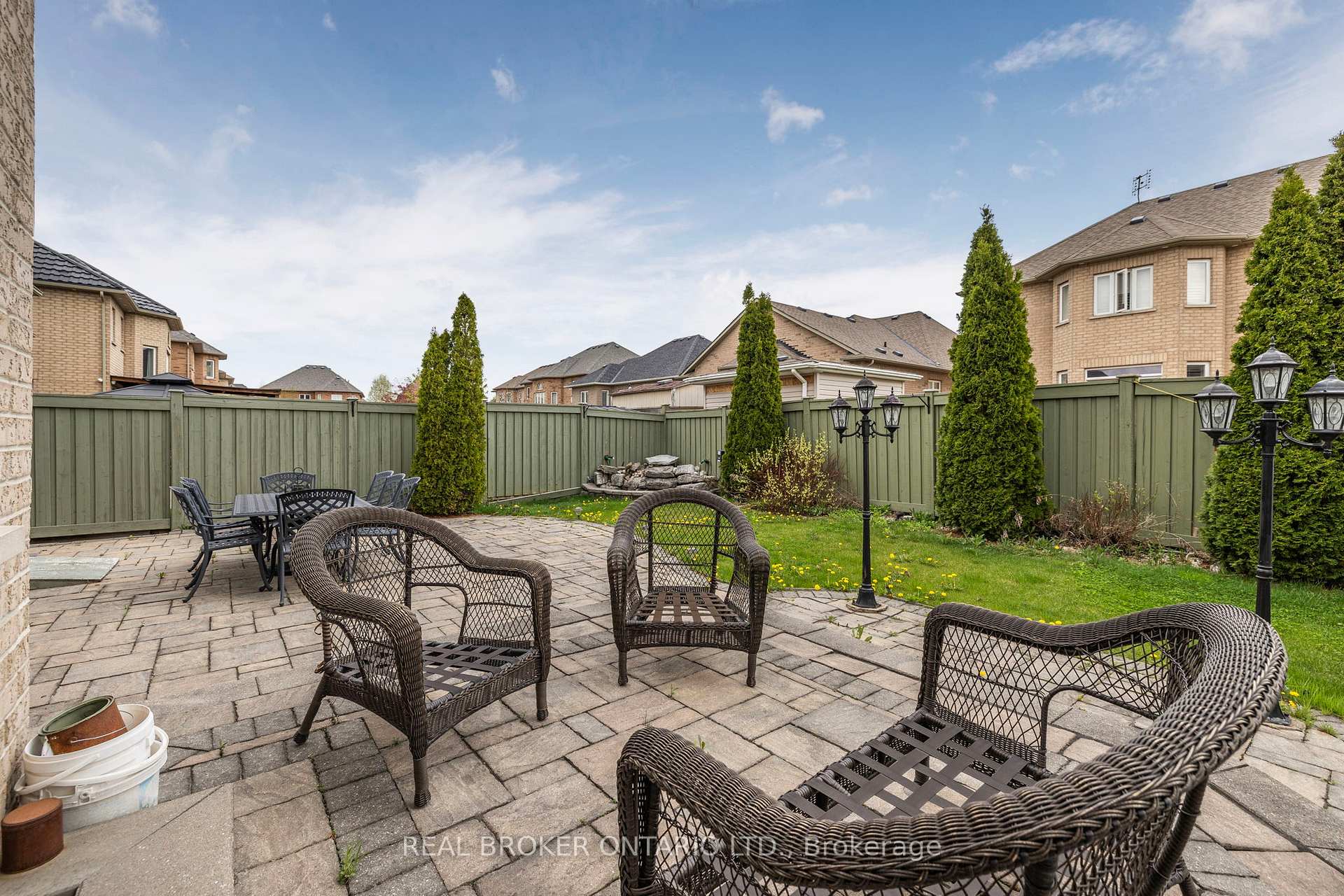 Photo 34 of 28 Hampton Springs Drive, Brampton, Bram East — HOMEH