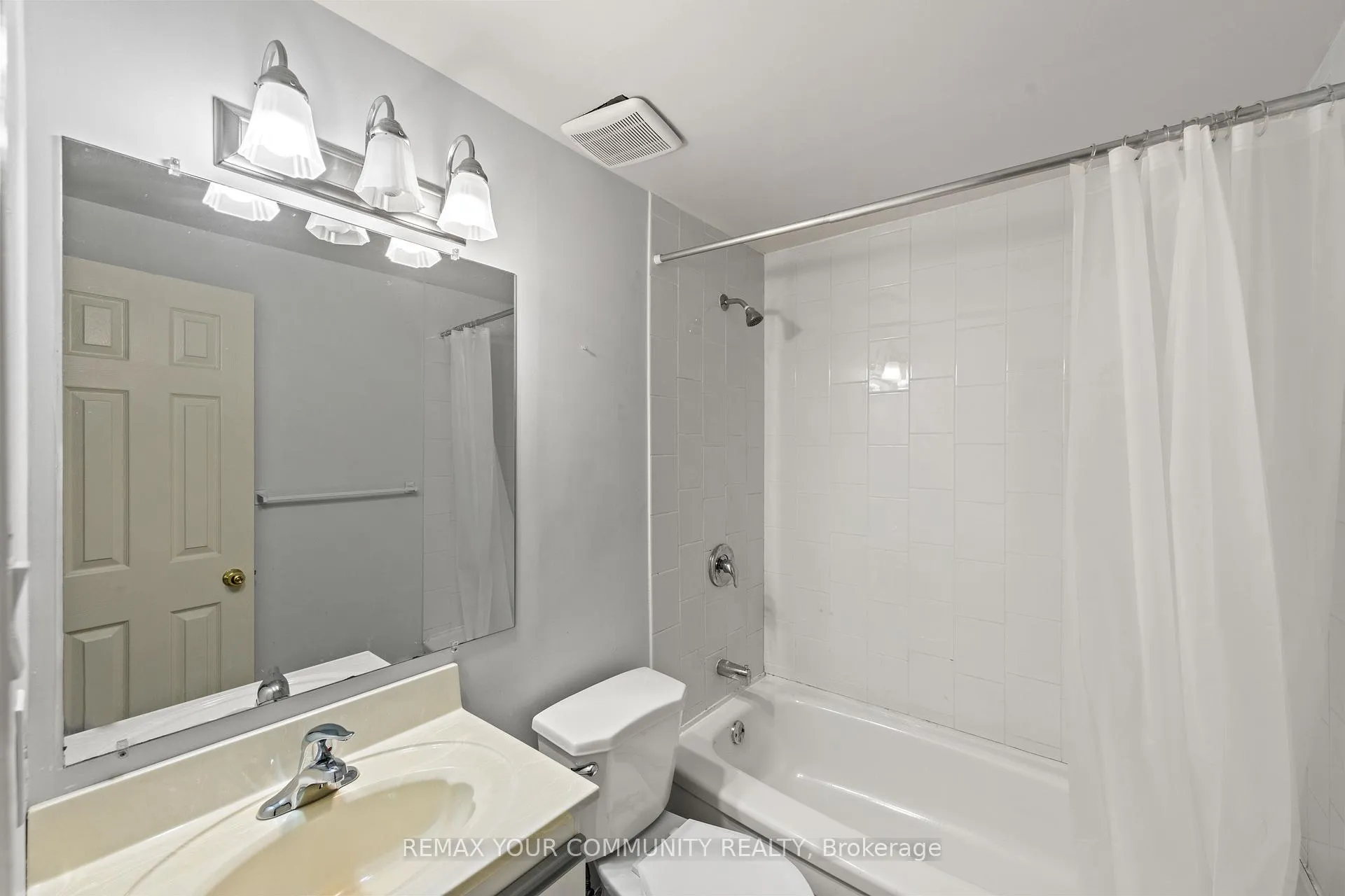 Photo 42 of 42 Houseman Crescent, Richmond Hill, North Richvale — HOMEH