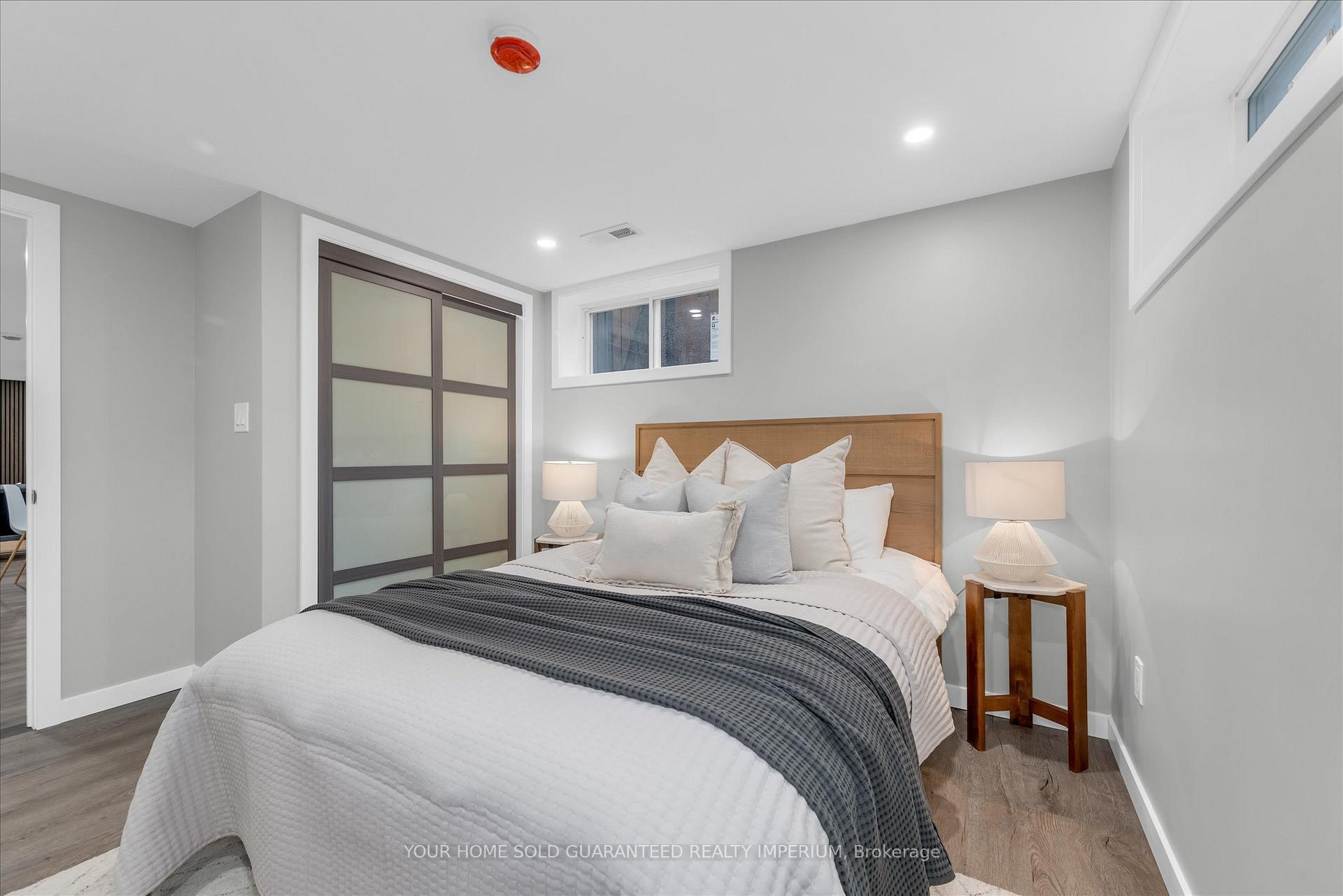 Photo 32 of 3 Mulock Avenue, Hamilton, Sunninghill — HOMEH