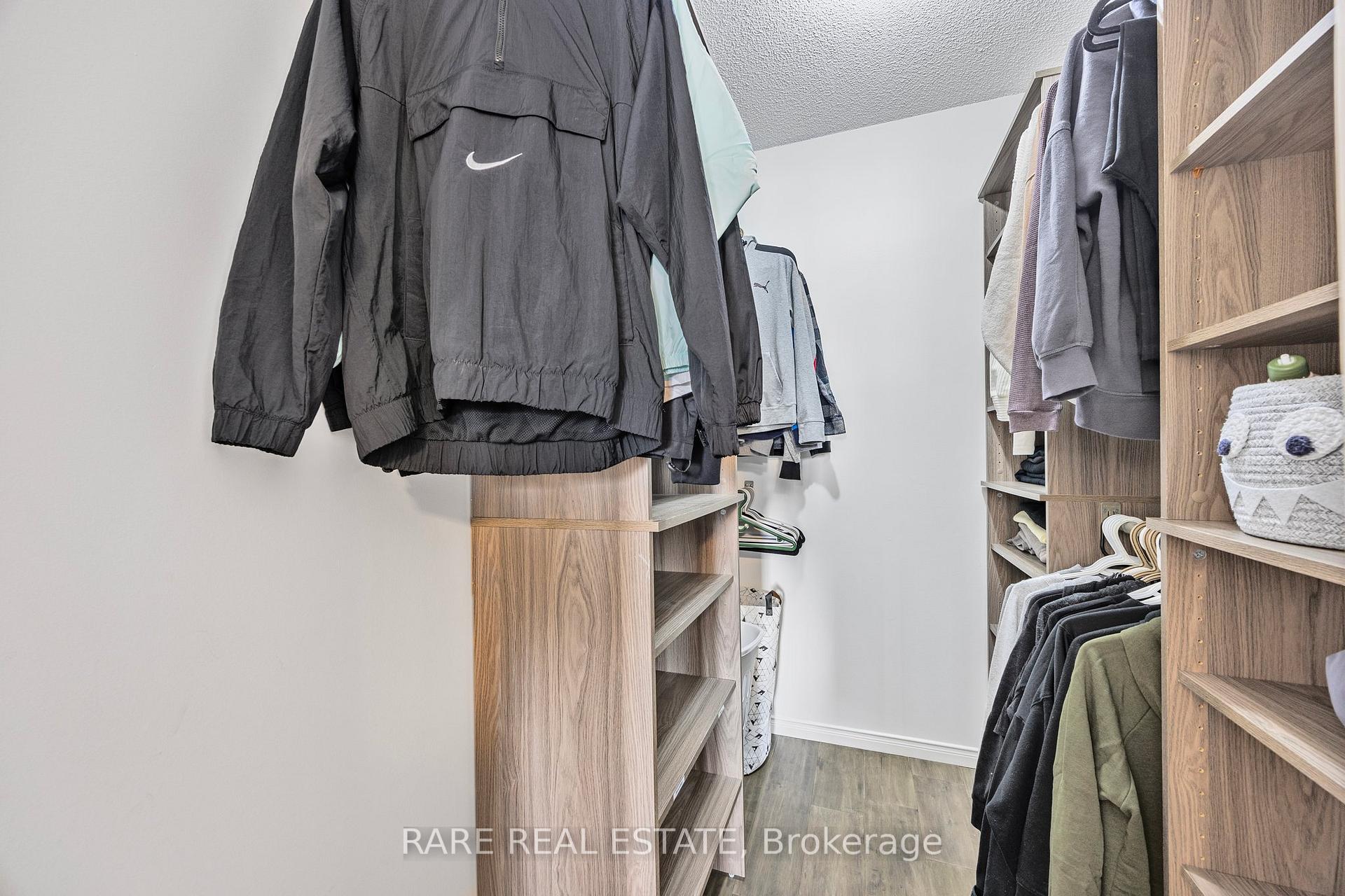 Photo 23 of 196 Hurst Drive, Barrie, Bayshore — HOMEH
