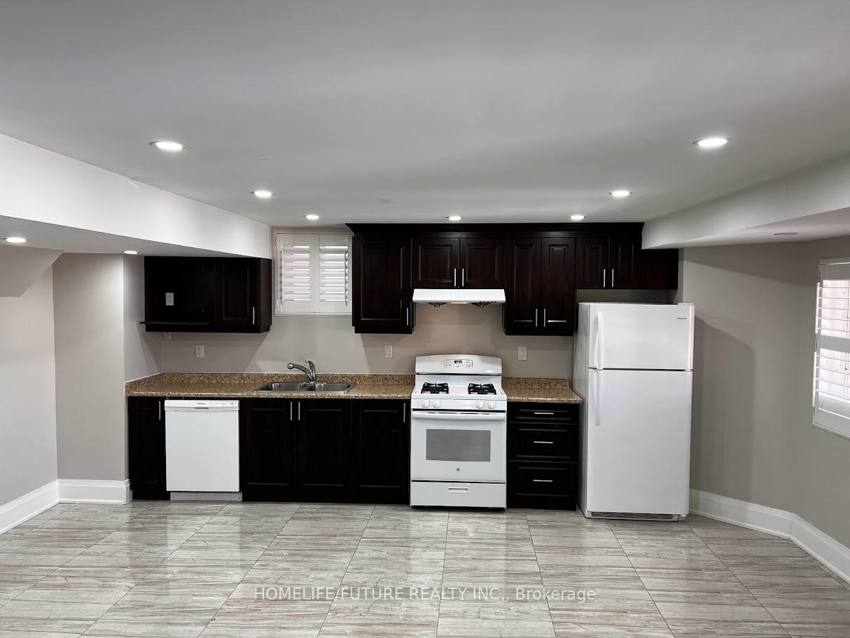 Photo 13 of Unit Bsmt, 54 Angelgate Road, Brampton, Credit Valley — HOMEH