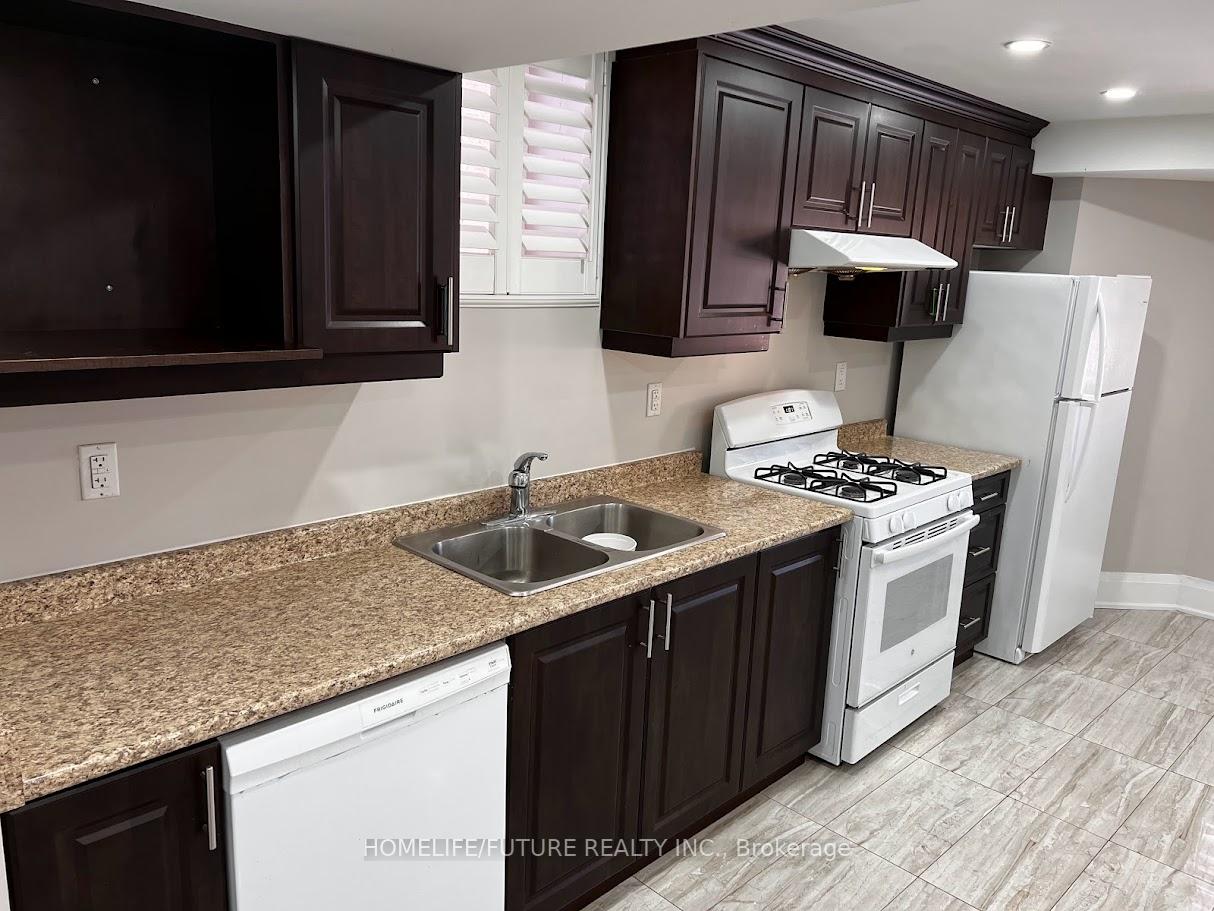 Photo 15 of Unit Bsmt, 54 Angelgate Road, Brampton, Credit Valley — HOMEH