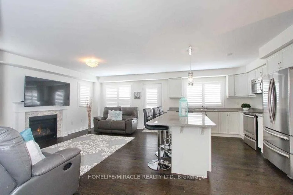 Photo 8 of Unit Main, 70 Quillberry Close, Brampton, Northwest Brampton — HOMEH