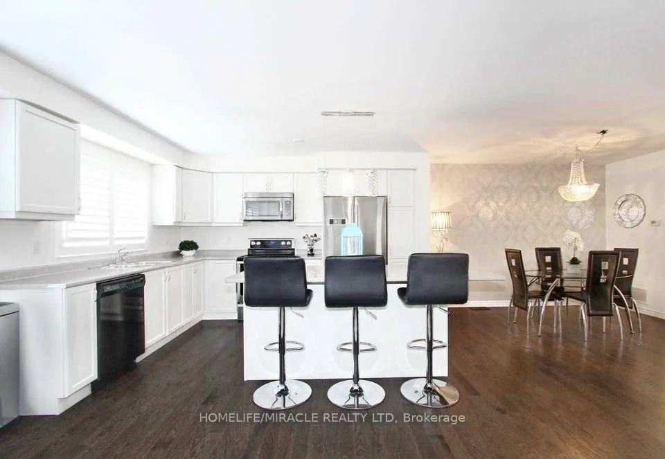 Photo 9 of Unit Main, 70 Quillberry Close, Brampton, Northwest Brampton — HOMEH