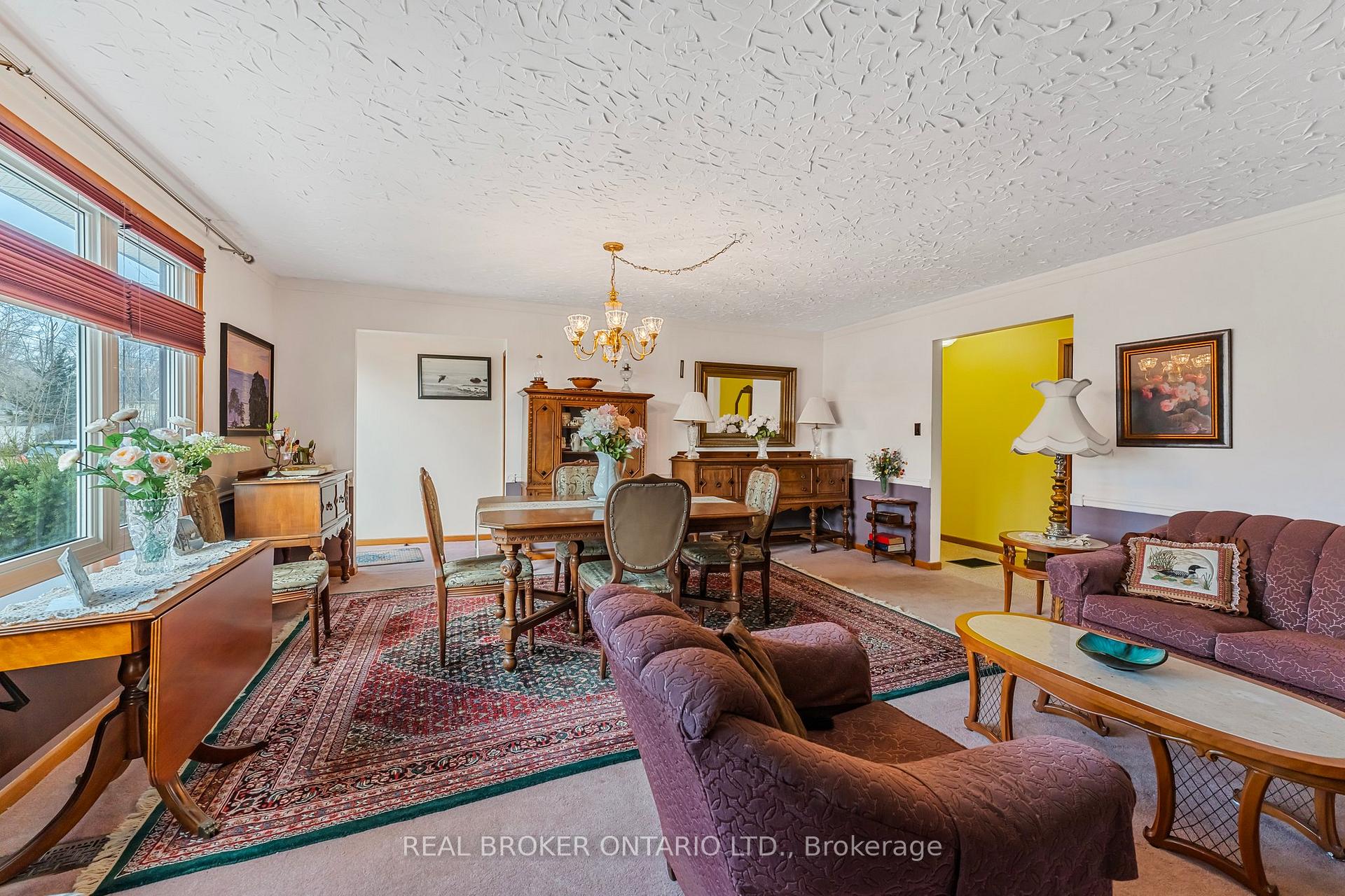 Photo 10 of 8 Caroline Street, Barrie, Allandale Centre — HOMEH