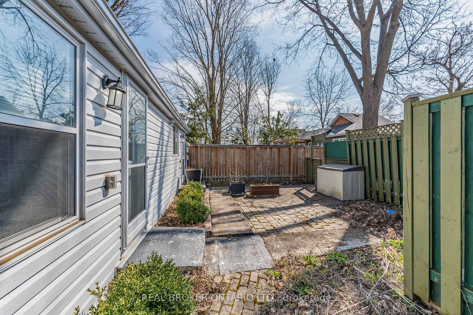 Photo 45 of 8 Caroline Street, Barrie, Allandale Centre — HOMEH