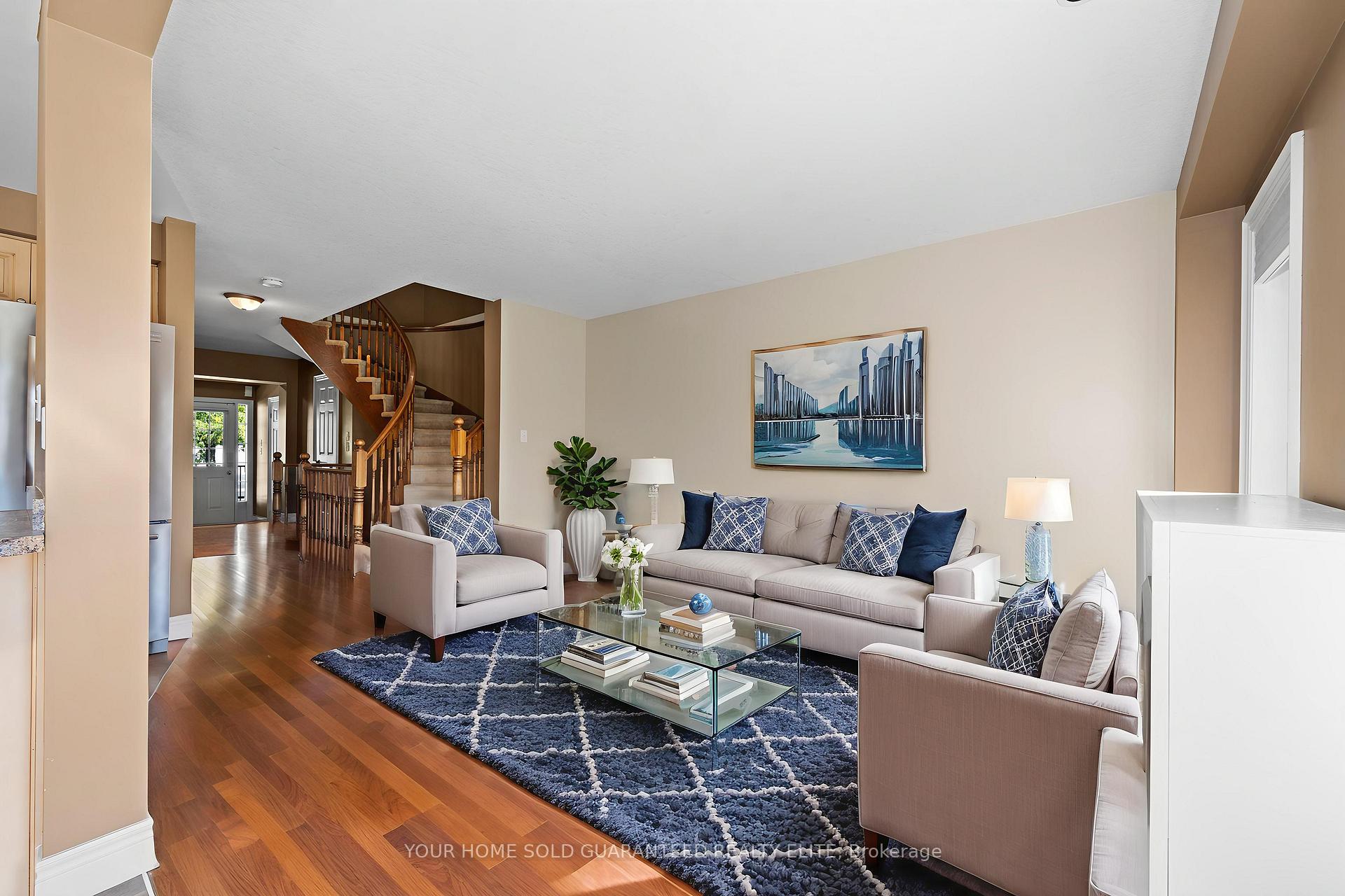 Photo 5 of 72 Cornerstone Drive, Hamilton, Stoney Creek Mountain — HOMEH