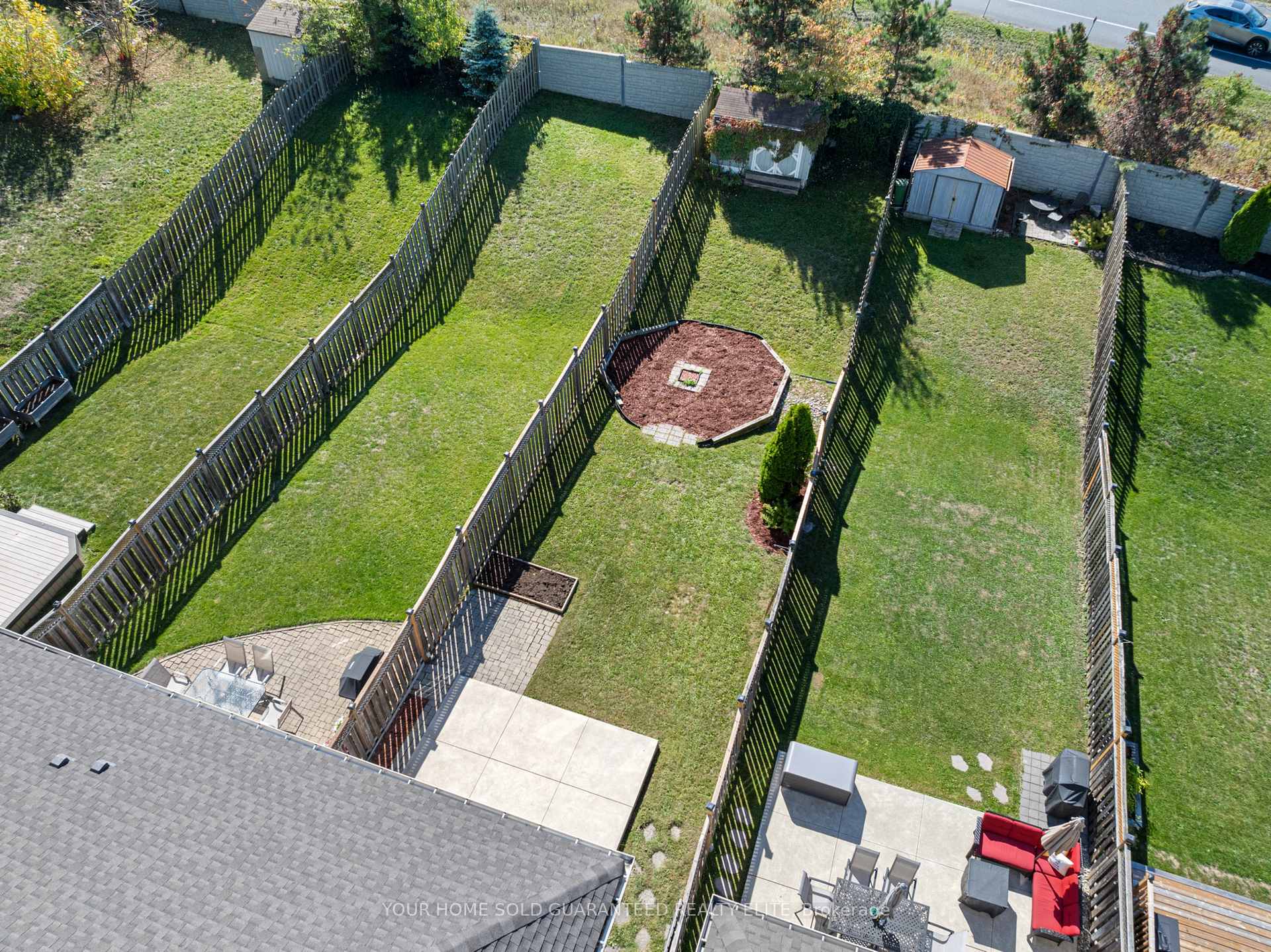 Photo 15 of 72 Cornerstone Drive, Hamilton, Stoney Creek Mountain — HOMEH
