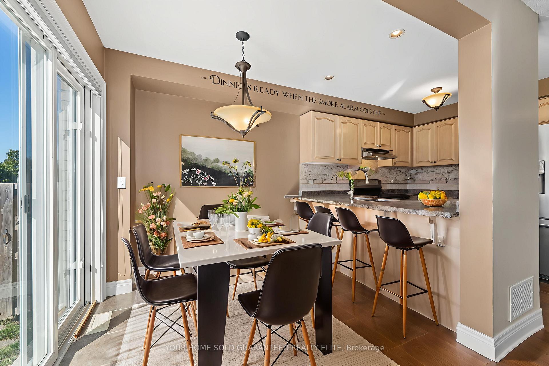Photo 16 of 72 Cornerstone Drive, Hamilton, Stoney Creek Mountain — HOMEH