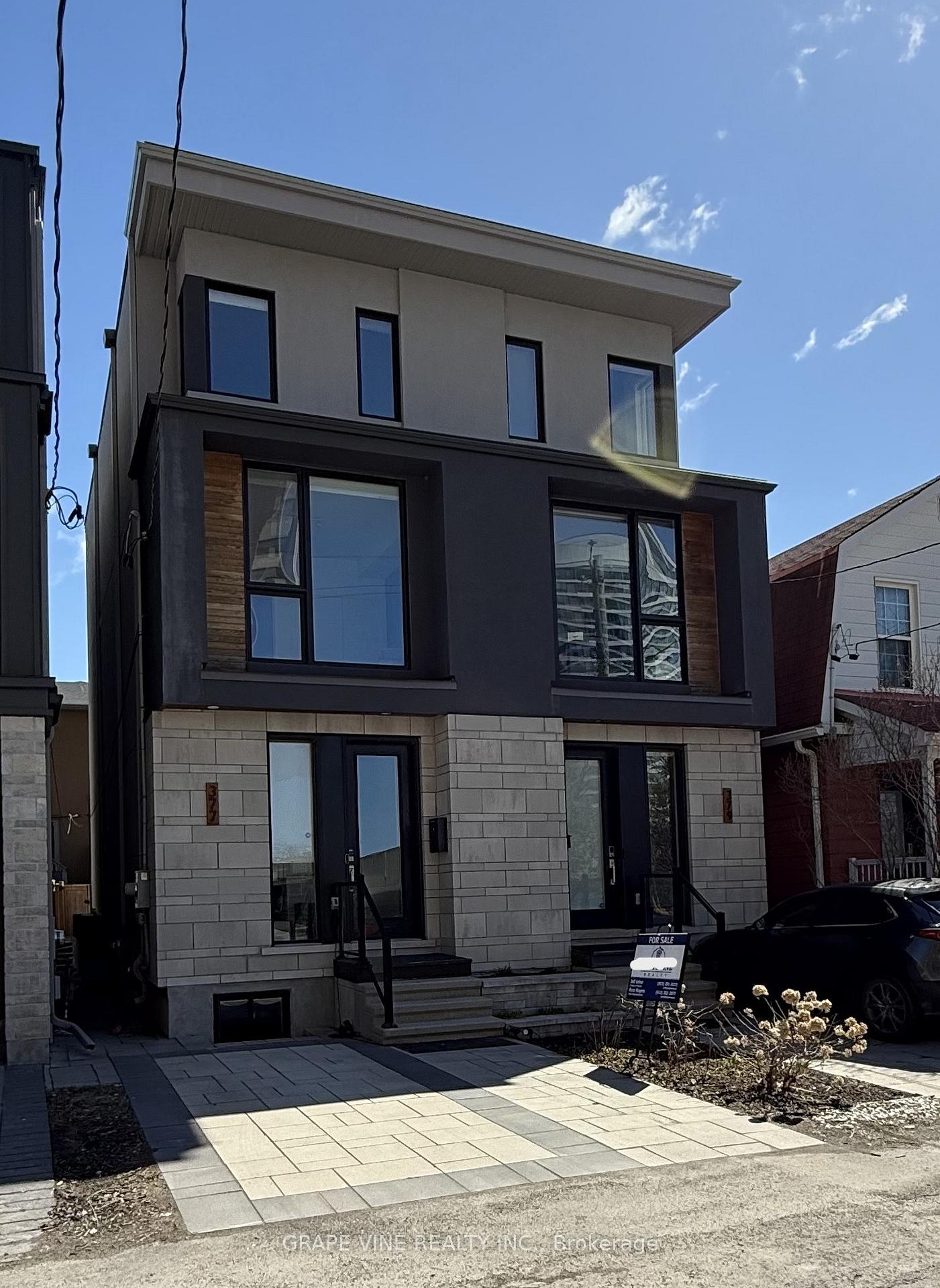 Front of 377 Dominion Avenue