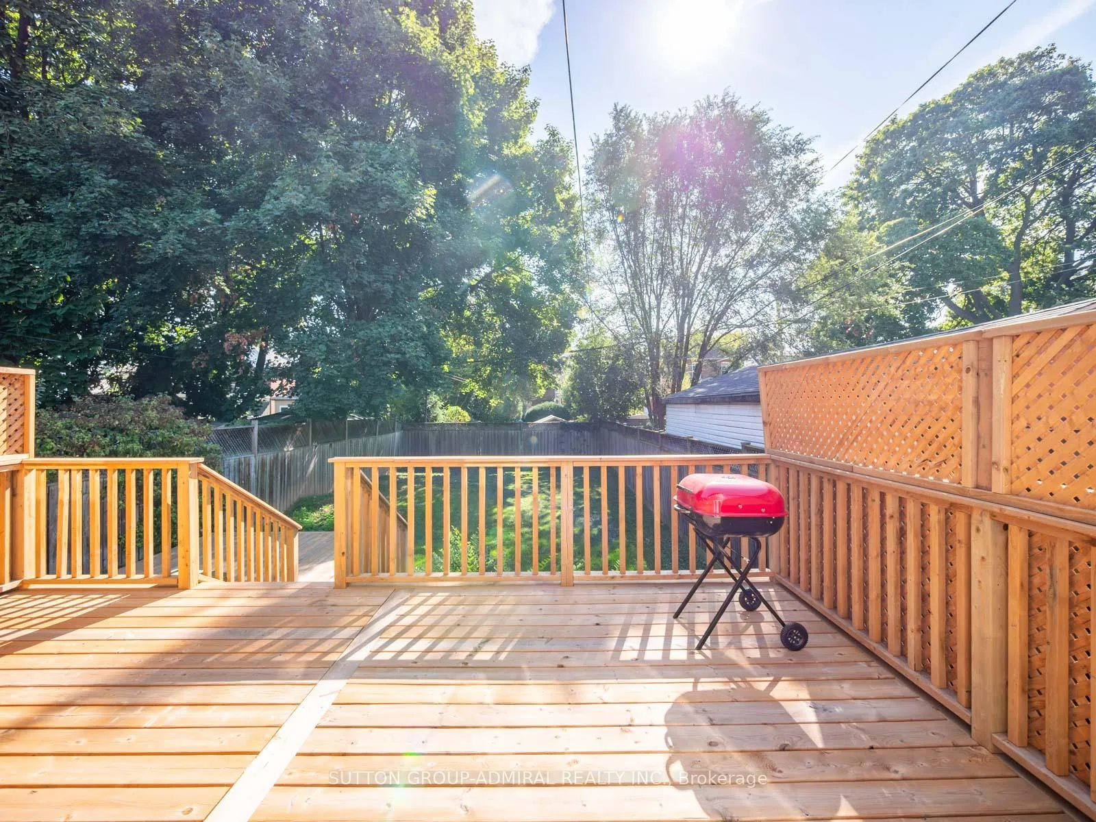 Photo 34 of 187 Rosslyn Avenue S, Hamilton, Delta — HOMEH