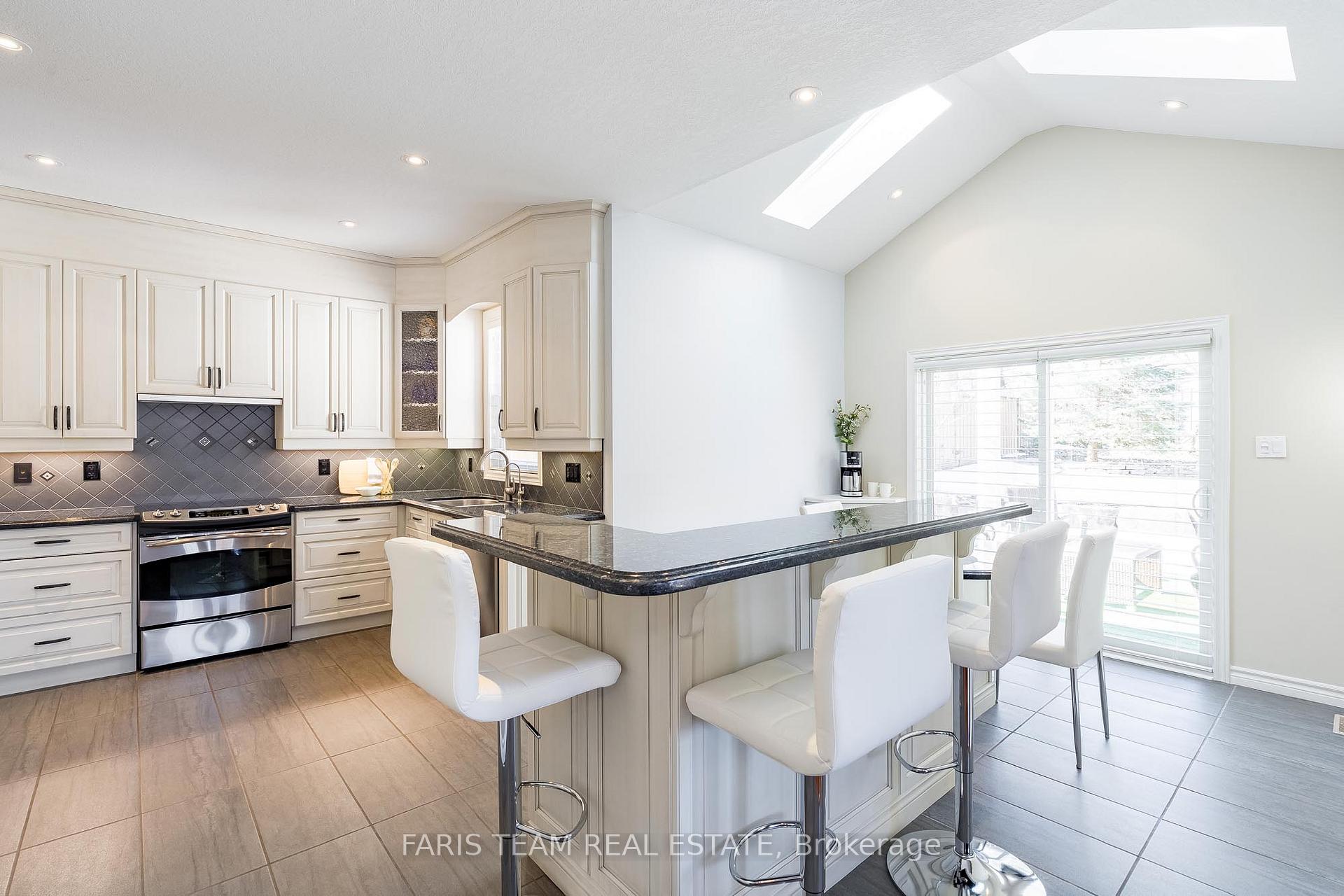 Photo 3 of 69 Brennan Avenue, Barrie, South Shore — HOMEH