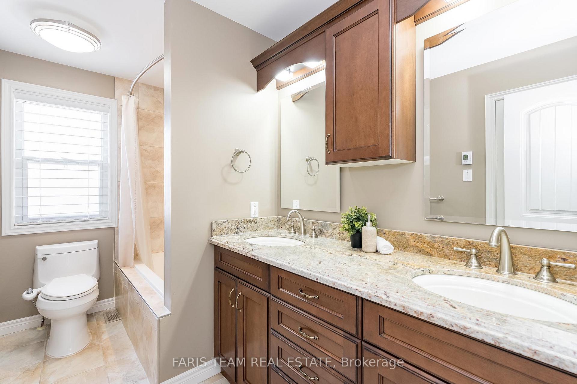 Photo 14 of 69 Brennan Avenue, Barrie, South Shore — HOMEH