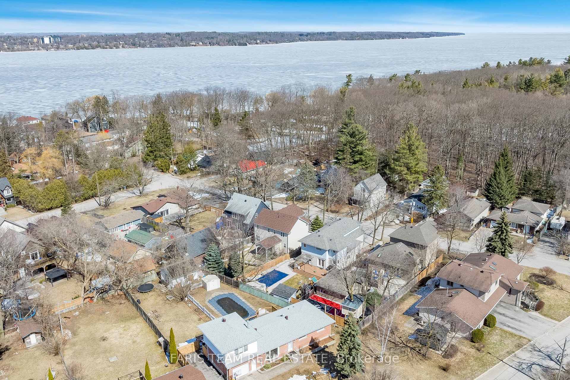 Photo 19 of 69 Brennan Avenue, Barrie, South Shore — HOMEH