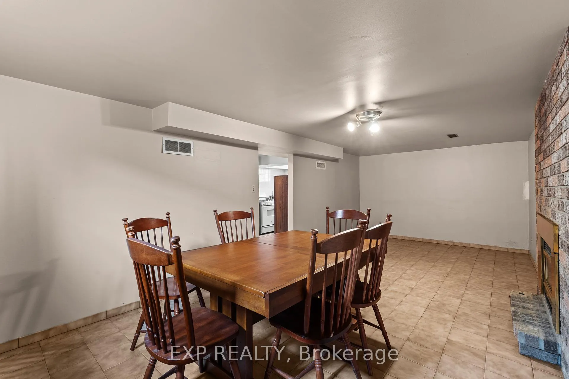 Photo 21 of 477 East 38th Street, Hamilton, Macassa — HOMEH