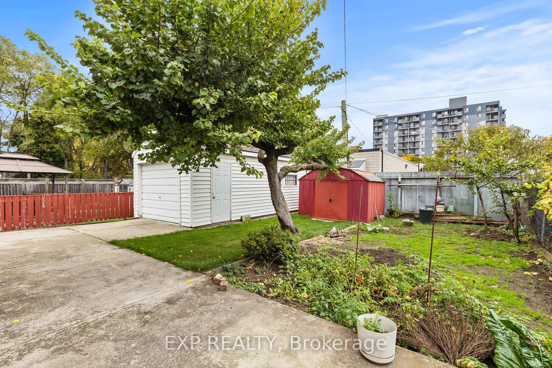 Photo 25 of 477 East 38th Street, Hamilton, Macassa — HOMEH