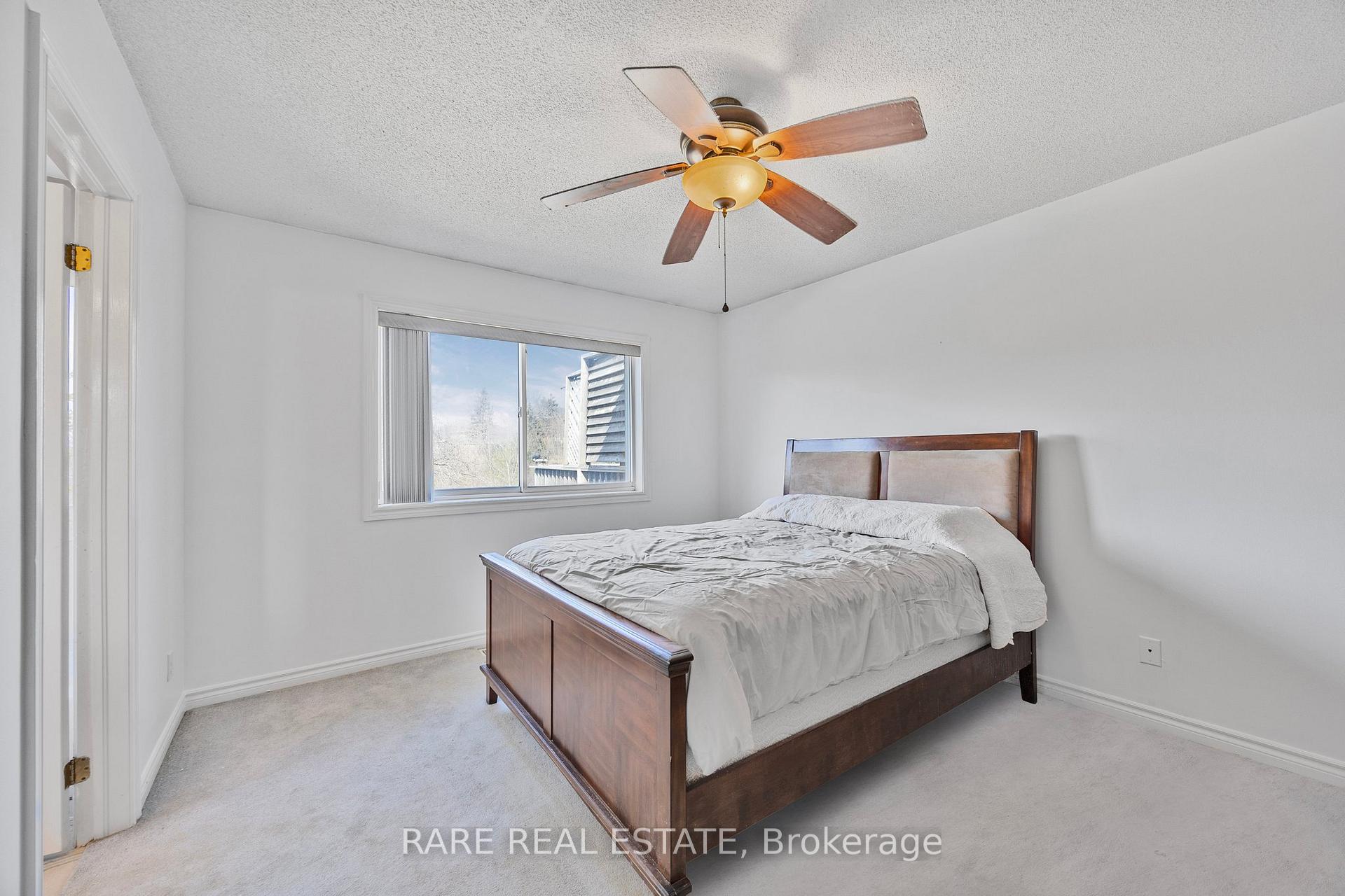 Photo 14 of 52 Columbia Road, Barrie, Holly — HOMEH