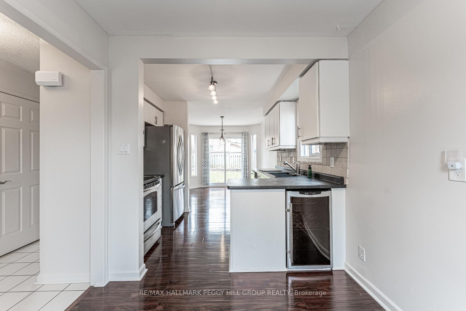 Photo 7 of 22 Porritt Street, Barrie, Ardagh — HOMEH