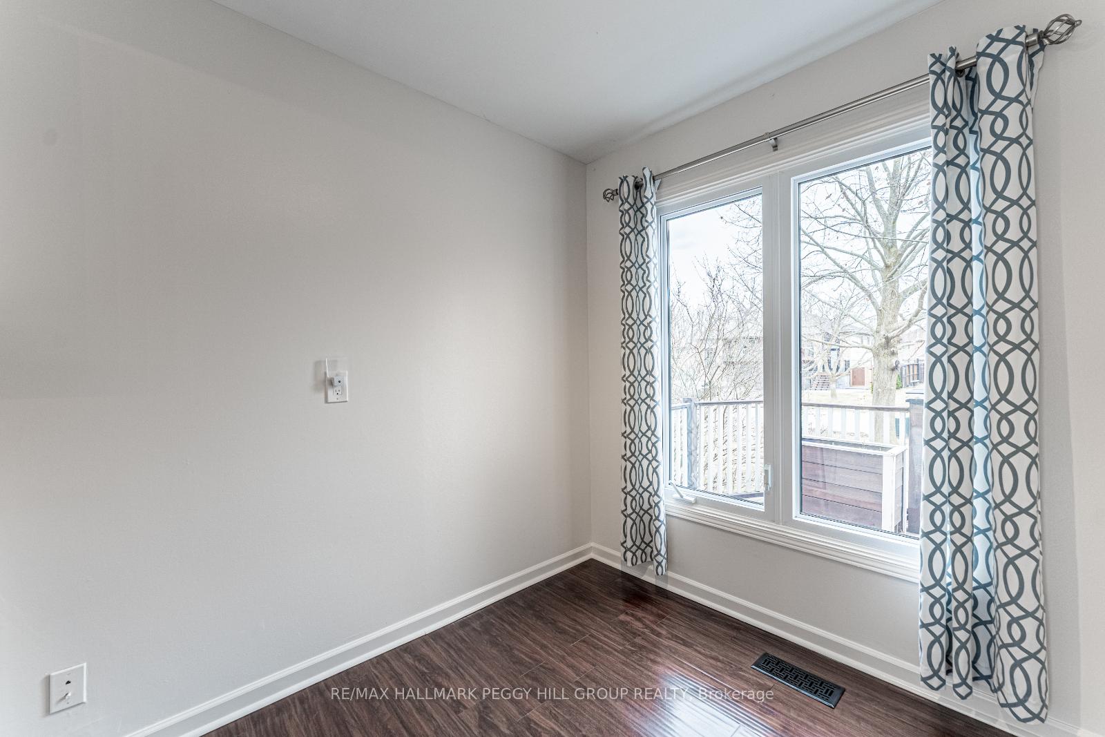 Photo 8 of 22 Porritt Street, Barrie, Ardagh — HOMEH