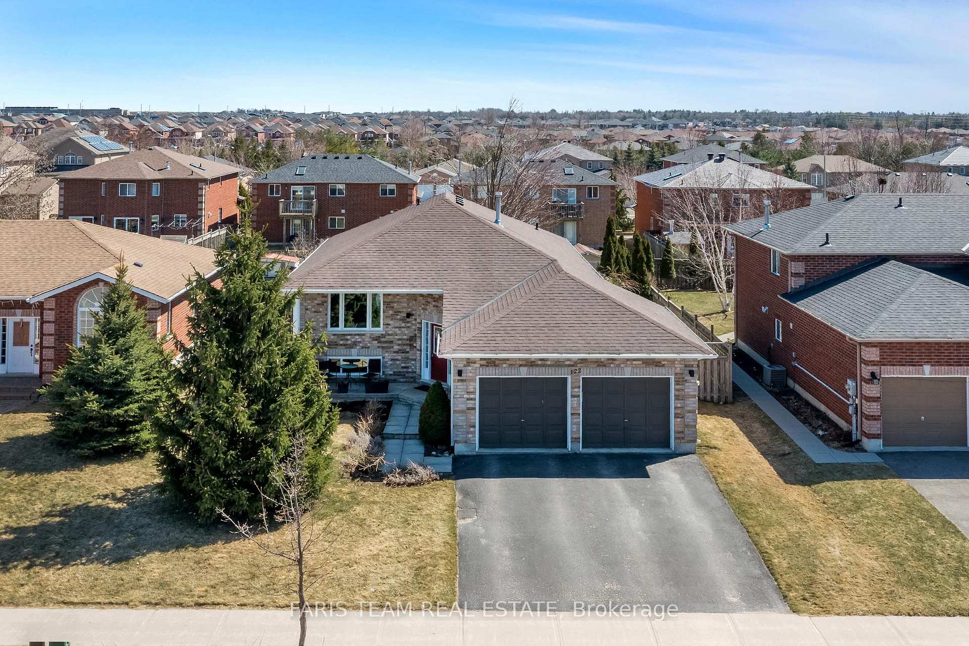 Photo 1 of 122 Sandringham Drive, Barrie, Innis-Shore — HOMEH
