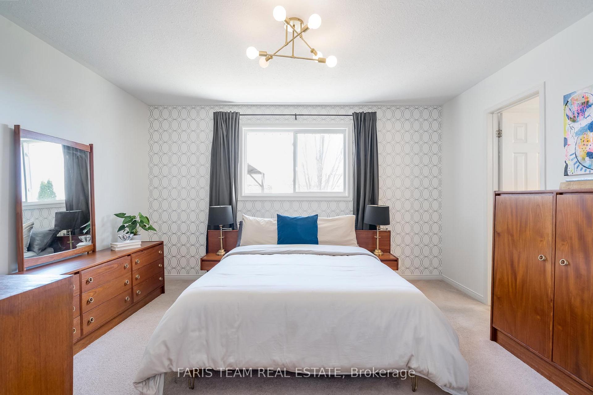 Photo 26 of 122 Sandringham Drive, Barrie, Innis-Shore — HOMEH