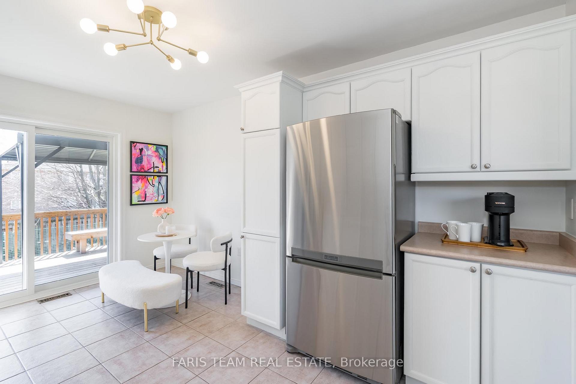 Photo 32 of 122 Sandringham Drive, Barrie, Innis-Shore — HOMEH