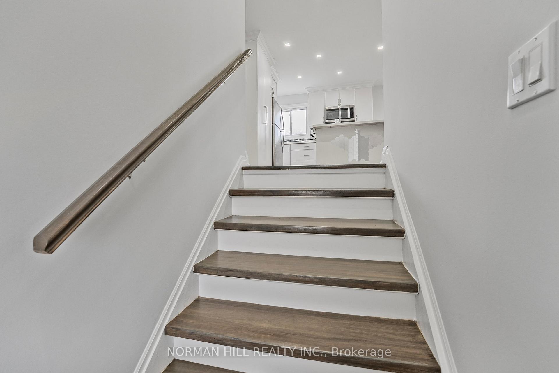 Photo 6 of 19 Collete Crescent, Barrie, Cundles East — HOMEH