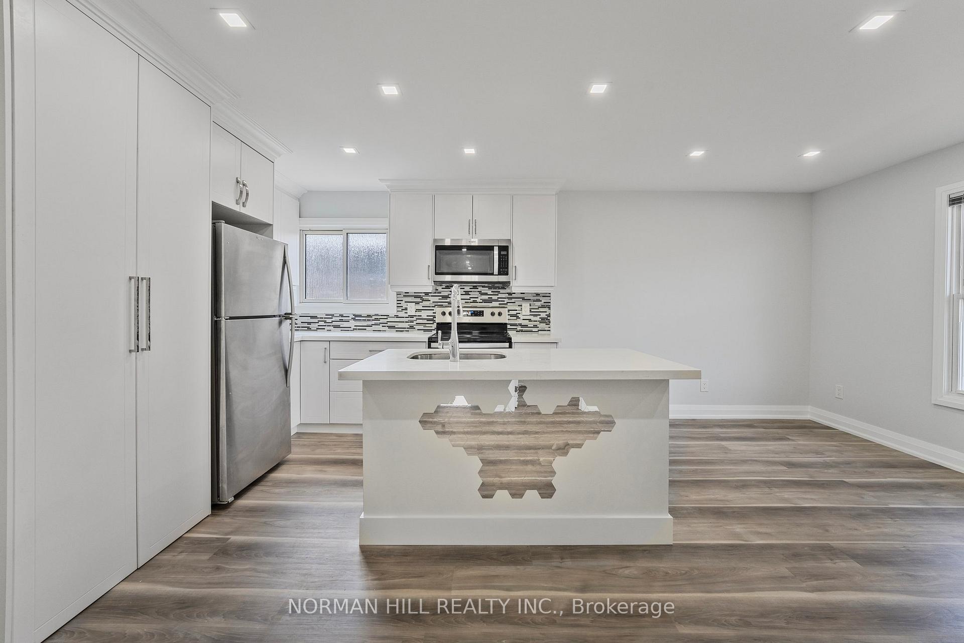 Photo 9 of 19 Collete Crescent, Barrie, Cundles East — HOMEH