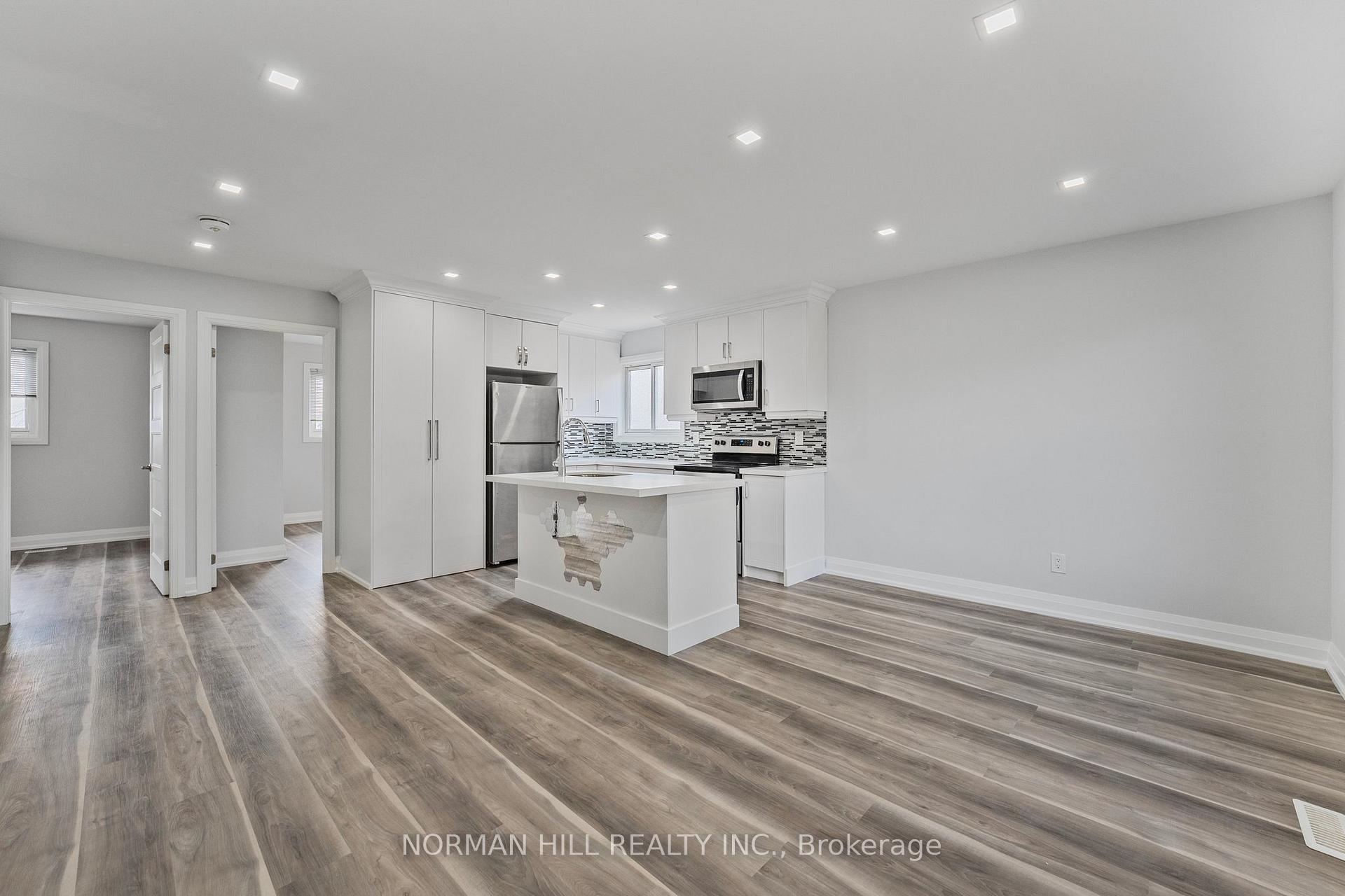 Photo 10 of 19 Collete Crescent, Barrie, Cundles East — HOMEH