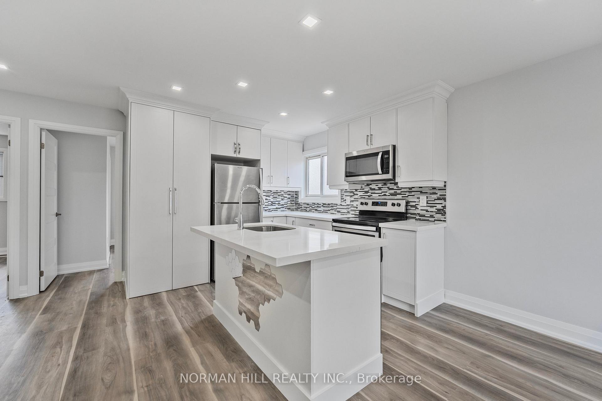 Photo 13 of 19 Collete Crescent, Barrie, Cundles East — HOMEH