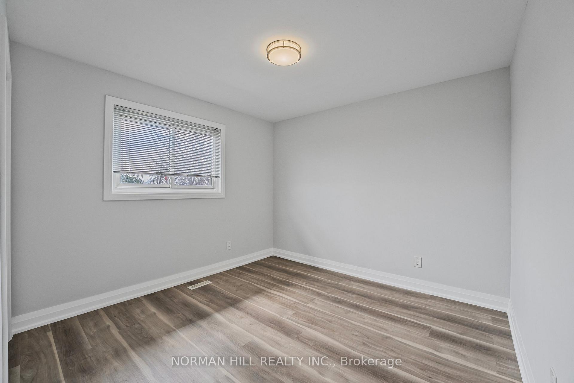 Photo 17 of 19 Collete Crescent, Barrie, Cundles East — HOMEH