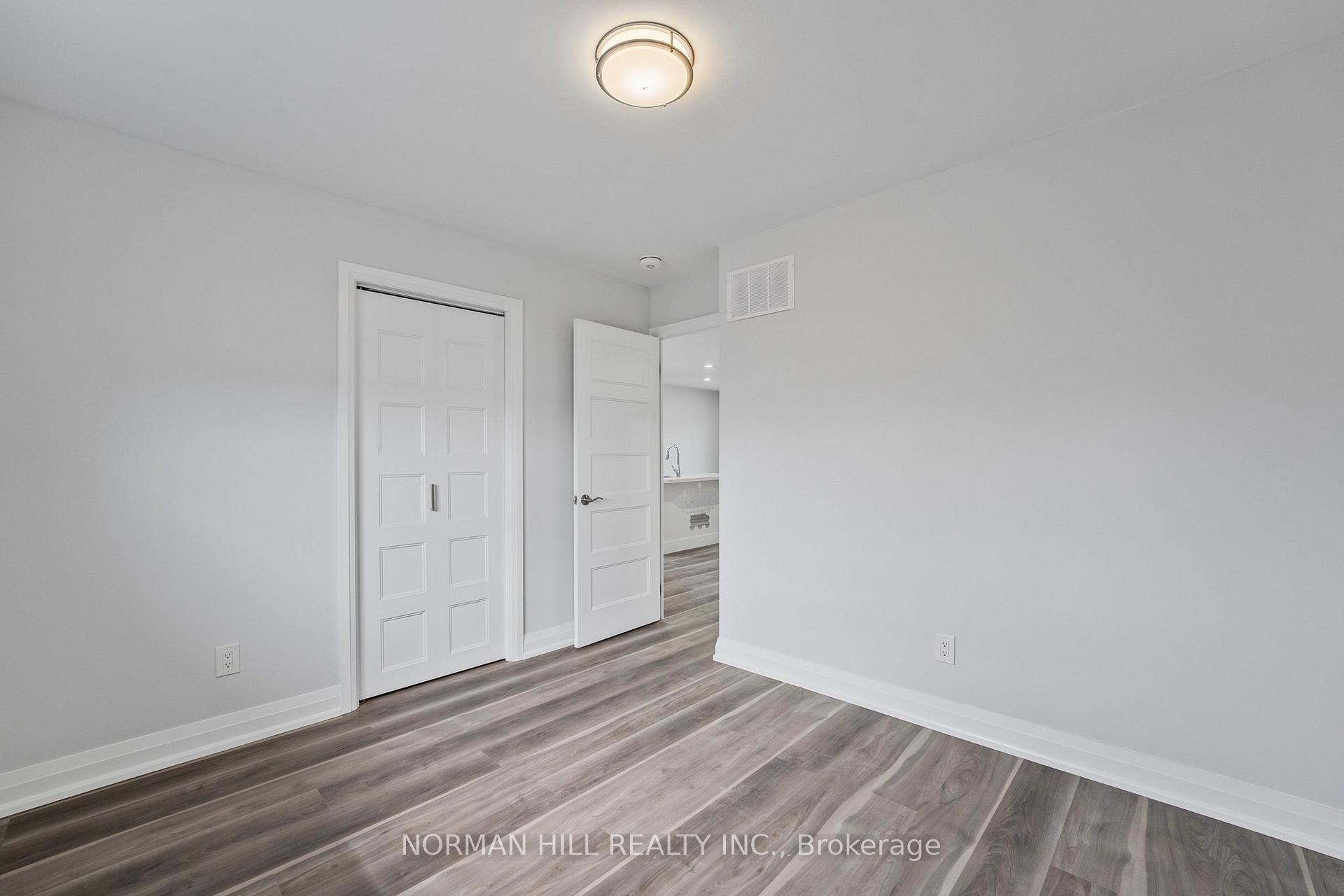 Photo 20 of 19 Collete Crescent, Barrie, Cundles East — HOMEH
