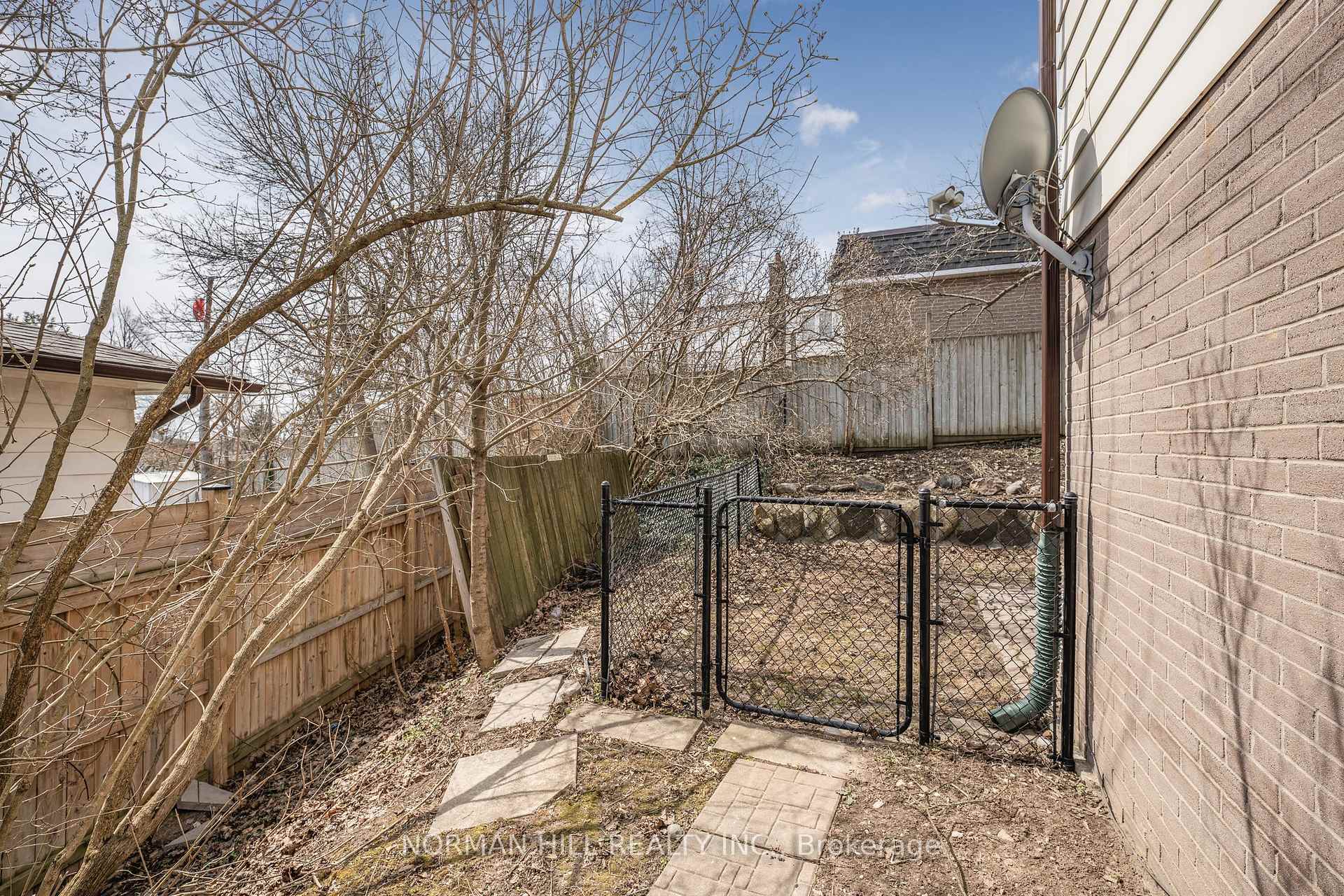 Photo 40 of 19 Collete Crescent, Barrie, Cundles East — HOMEH