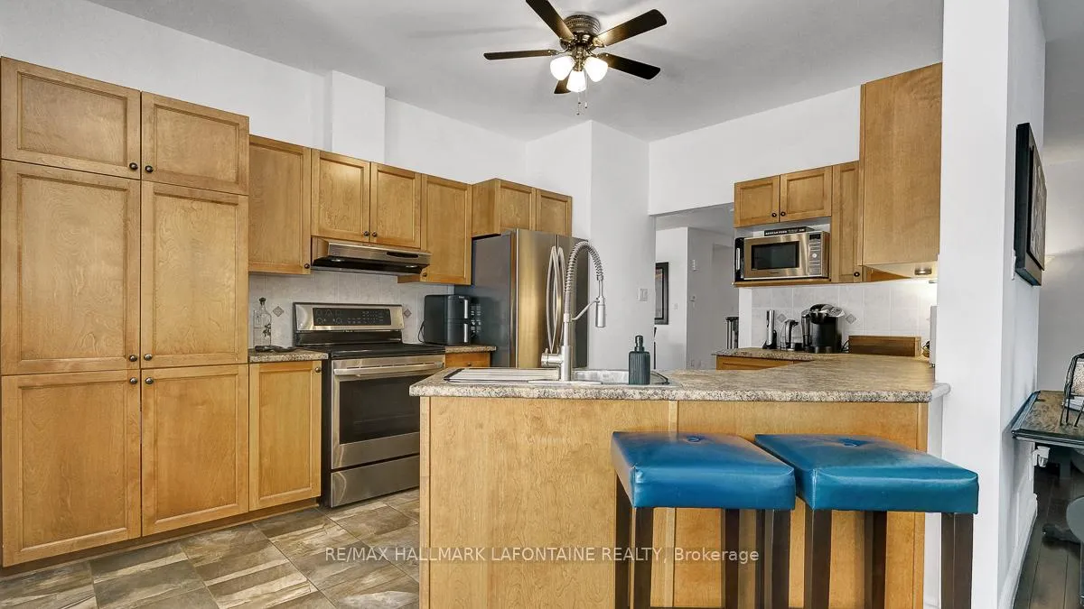 Photo 13 of 315 Rustic Hills Crescent, Ottawa, Springridge/East Village — HOMEH
