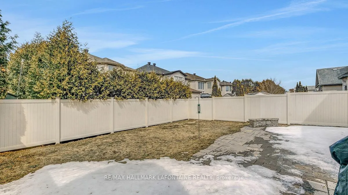 Photo 46 of 315 Rustic Hills Crescent, Ottawa, Springridge/East Village — HOMEH
