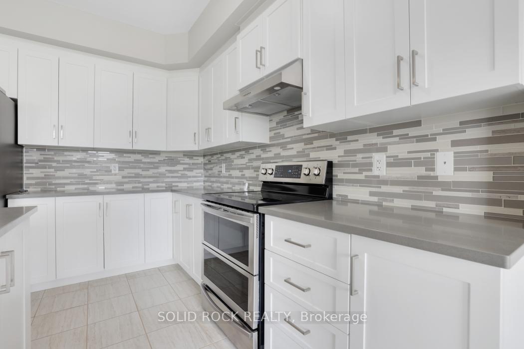 Photo 16 of 29 McPhail Road, Carleton Place — HOMEH